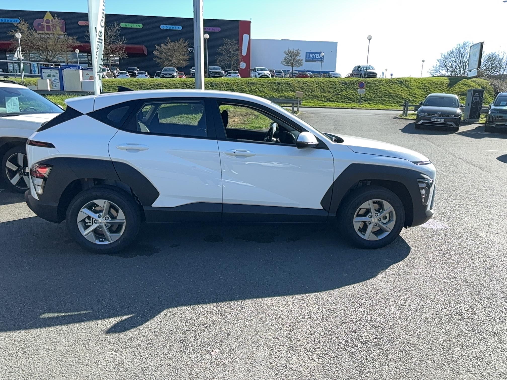 HYUNDAI Kona Hybrid 138 Intuitive - Véhicule Occasion - Océane Auto HYUNDAI Kona Hybrid 138 Intuitive - Véhicule Occasion Océane Auto