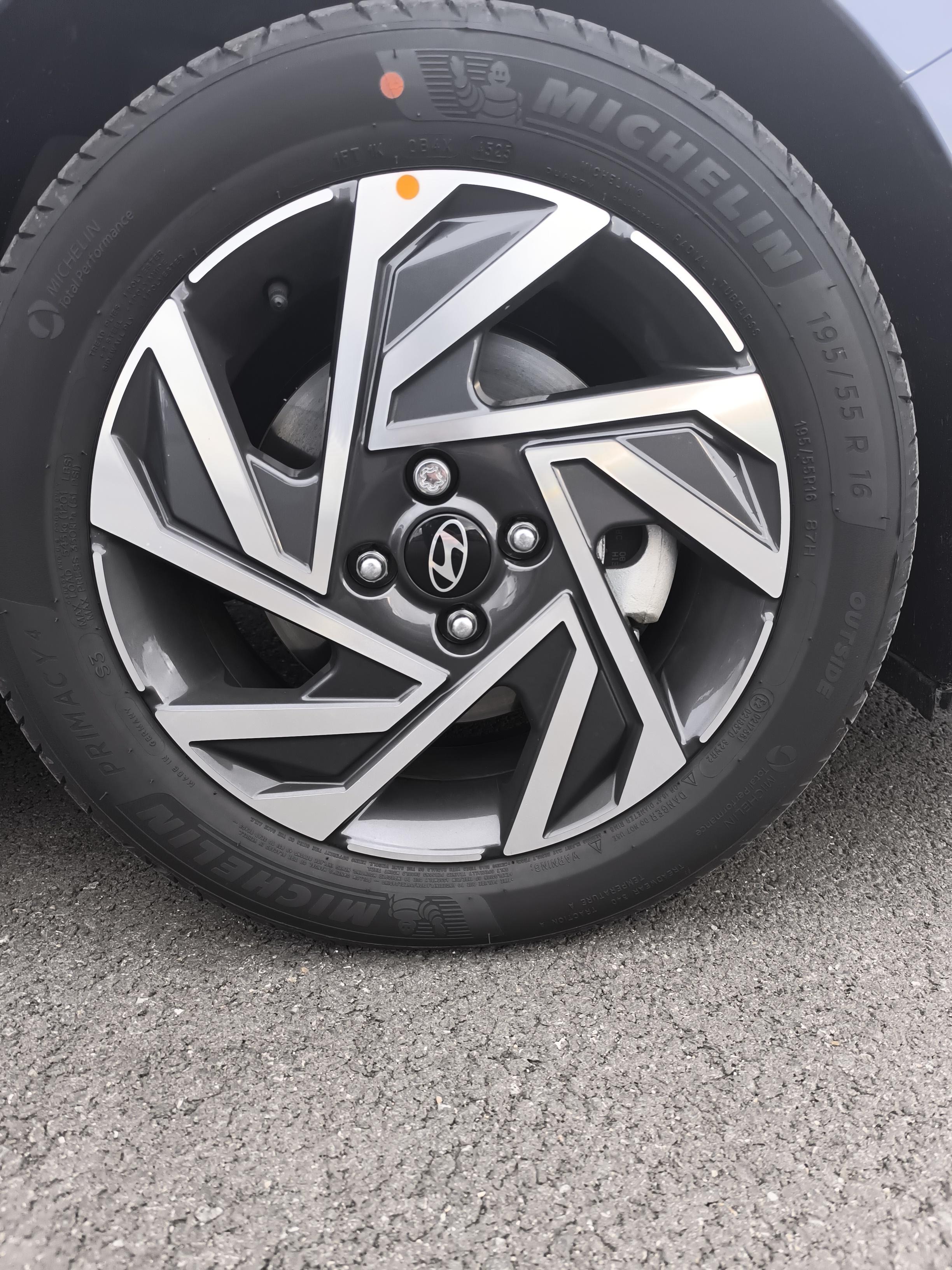 HYUNDAI i20 1.0 T-GDi 90 DCT-7 Intuitive - Véhicule Occasion Océane Auto