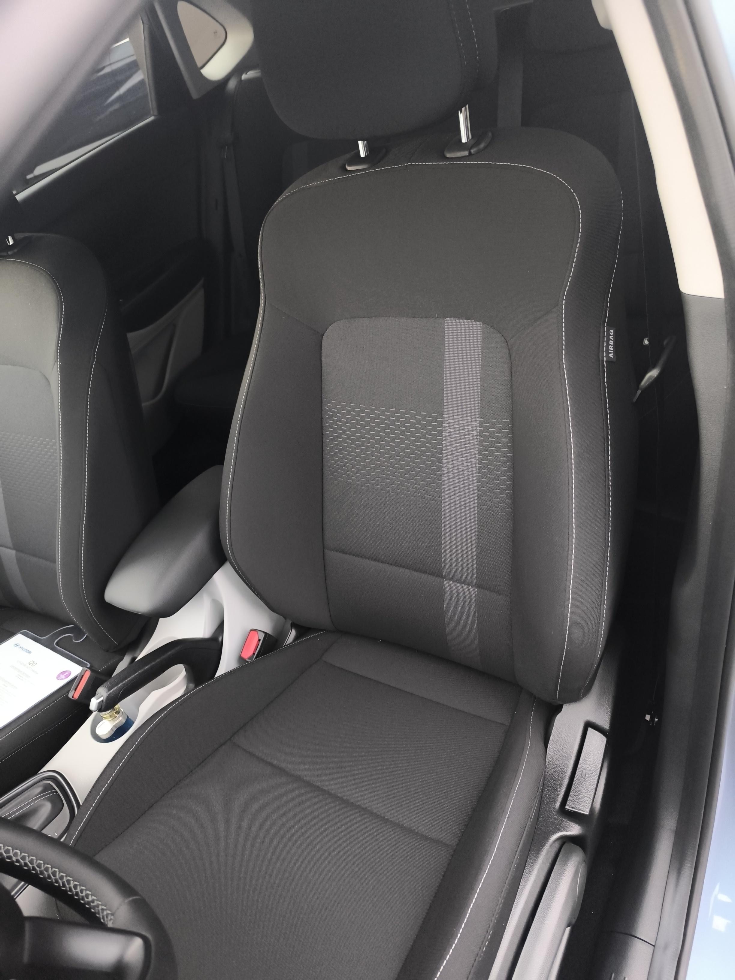 HYUNDAI i20 1.0 T-GDi 90 DCT-7 Intuitive - Véhicule Occasion Océane Auto