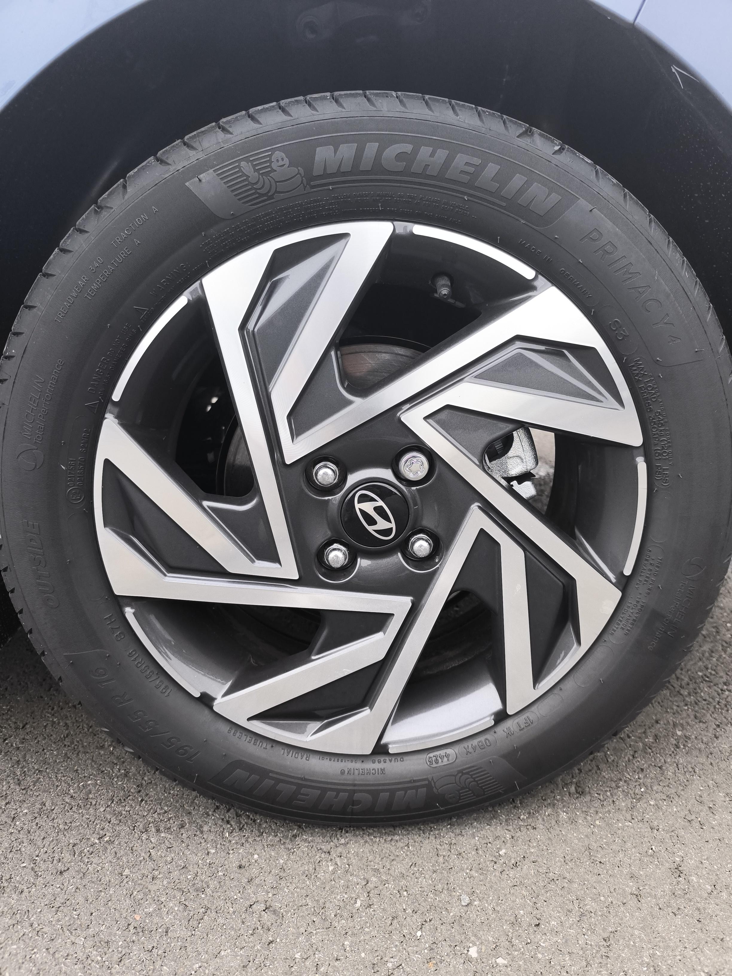 HYUNDAI i20 1.0 T-GDi 90 DCT-7 Intuitive - Véhicule Occasion Océane Auto