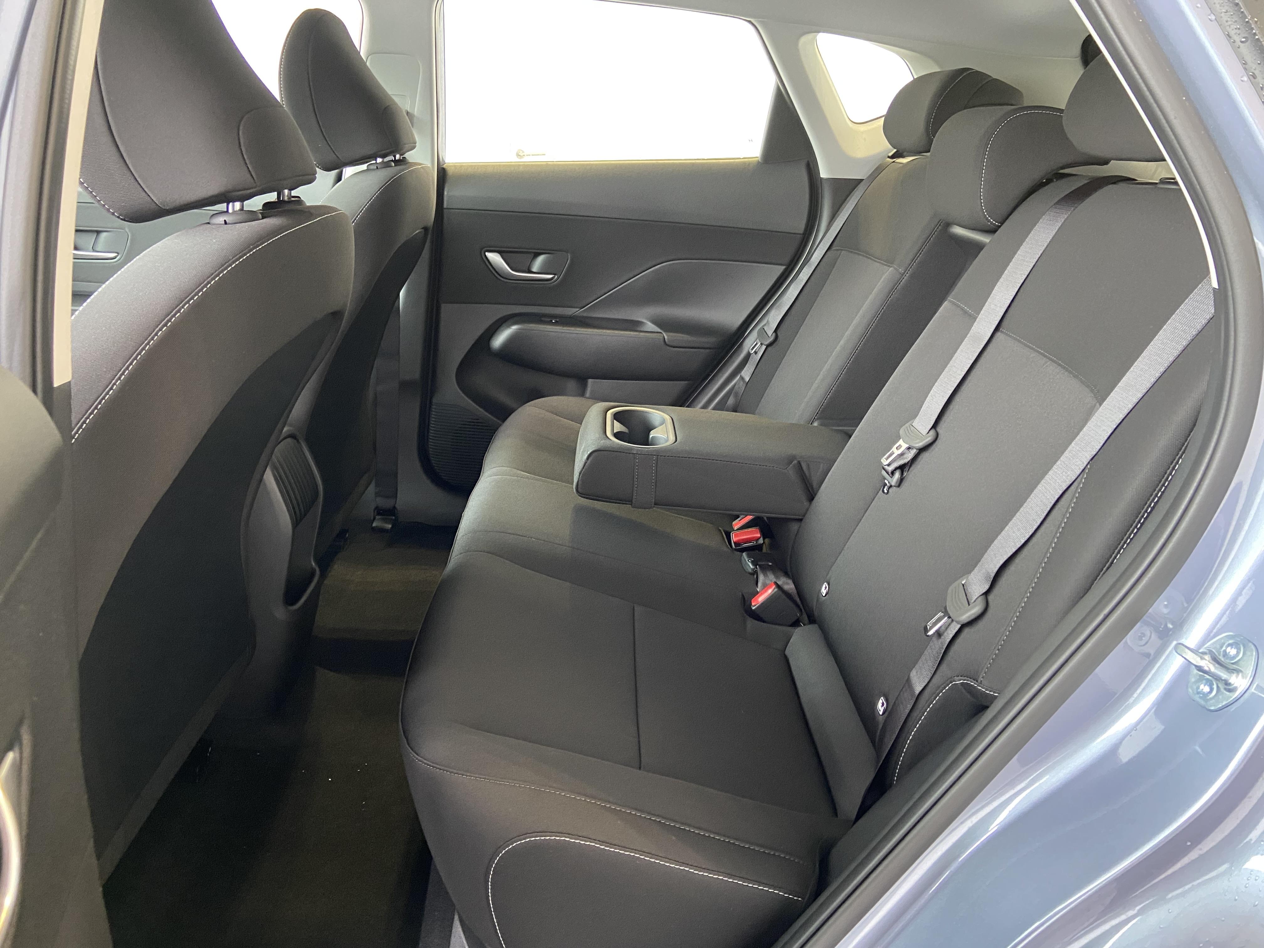 HYUNDAI Kona Electrique 48 Kwh Intuitive - Véhicule Occasion - Océane Auto HYUNDAI Kona Electrique 48 Kwh Intuitive - Véhicule Occasion Océane Auto