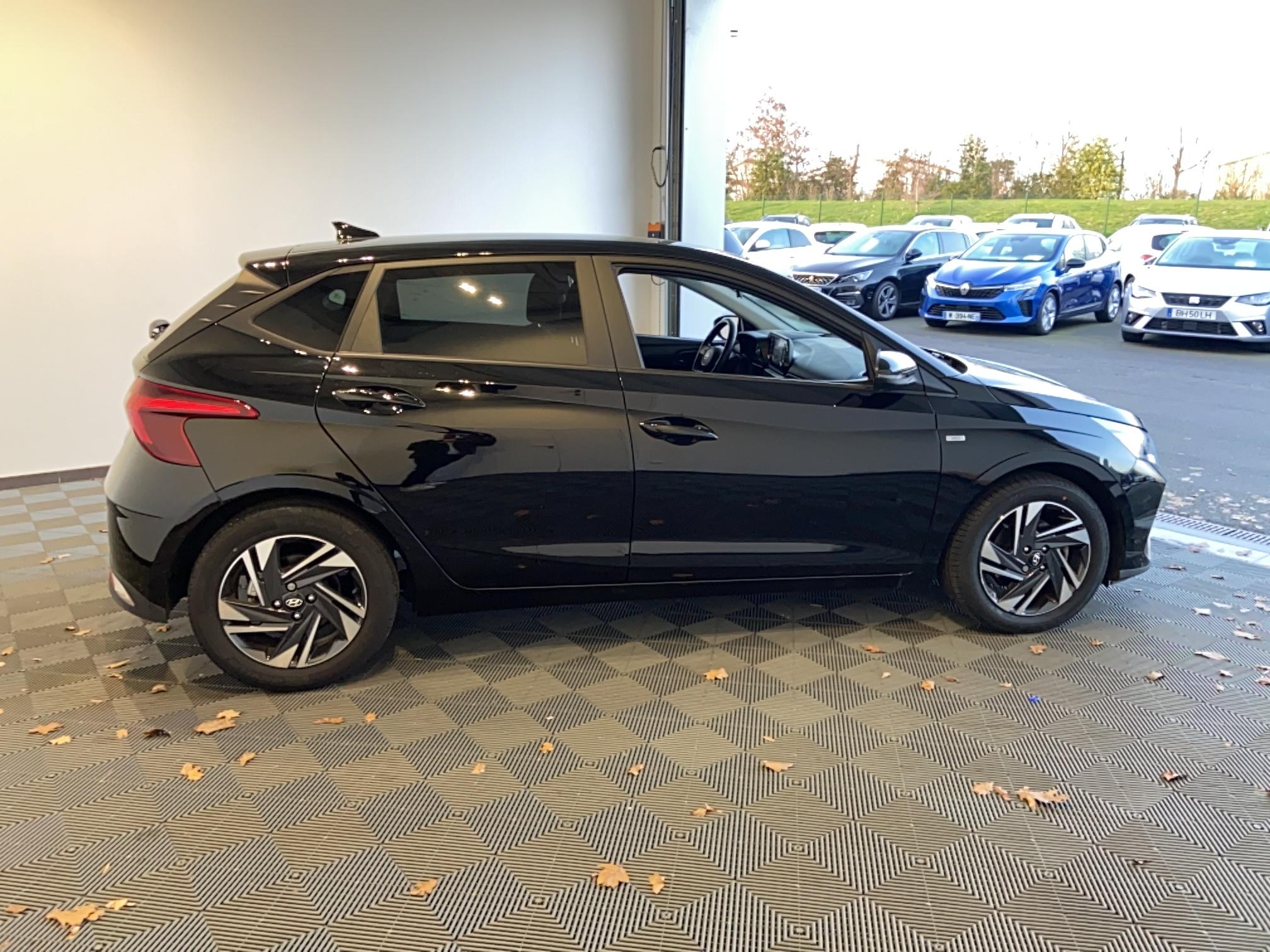 HYUNDAI i20 1.0 T-GDi 100 DCT-7 Hybrid 48V Intuitive - Véhicule Occasion - Océane Auto HYUNDAI i20 1.0 T-GDi 100 DCT-7 Hybrid 48V Intuitive - Véhicule Occasion Océane Auto