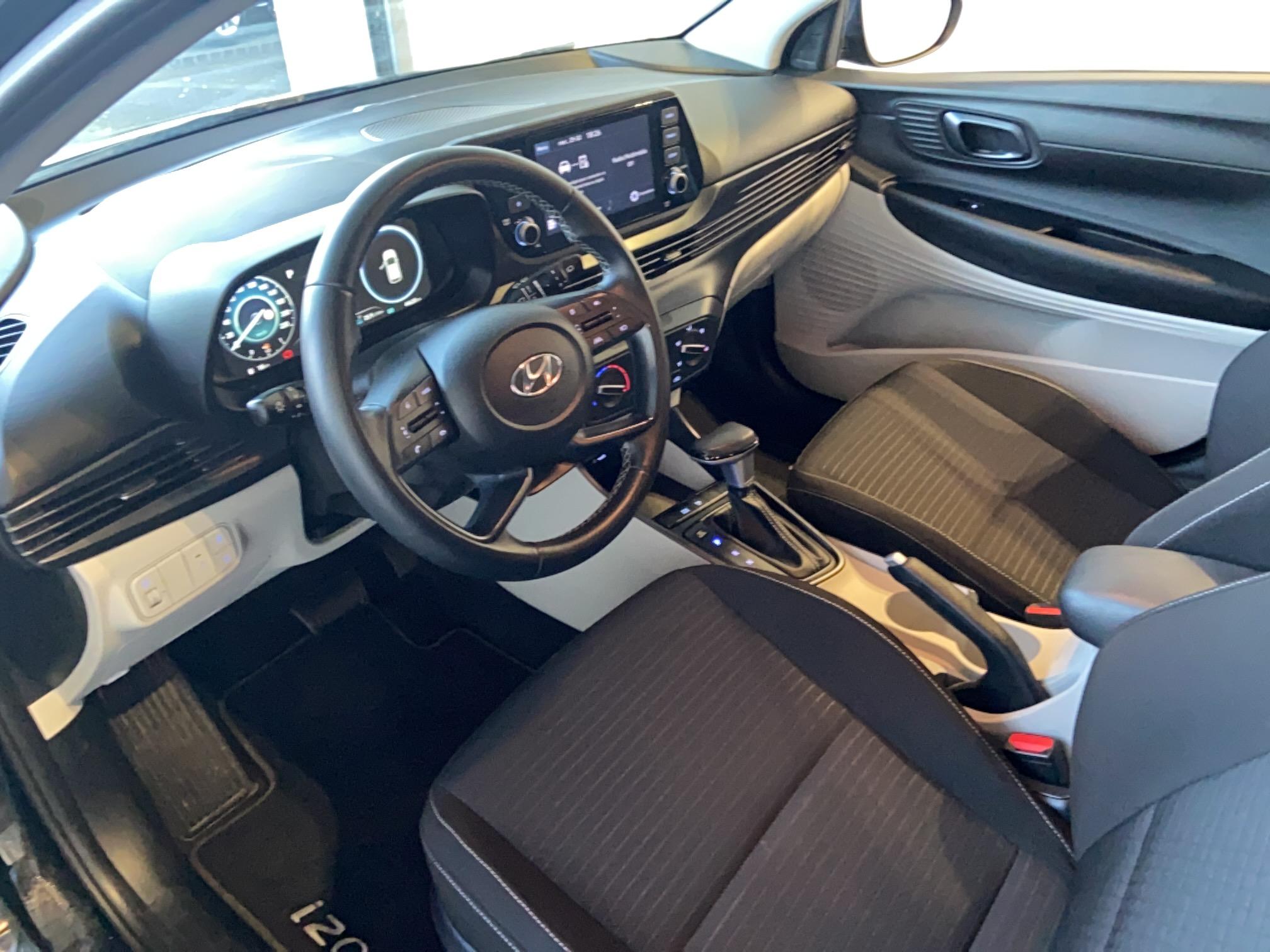 HYUNDAI i20 1.0 T-GDi 100 DCT-7 Hybrid 48V Intuitive - Véhicule Occasion - Océane Auto HYUNDAI i20 1.0 T-GDi 100 DCT-7 Hybrid 48V Intuitive - Véhicule Occasion Océane Auto