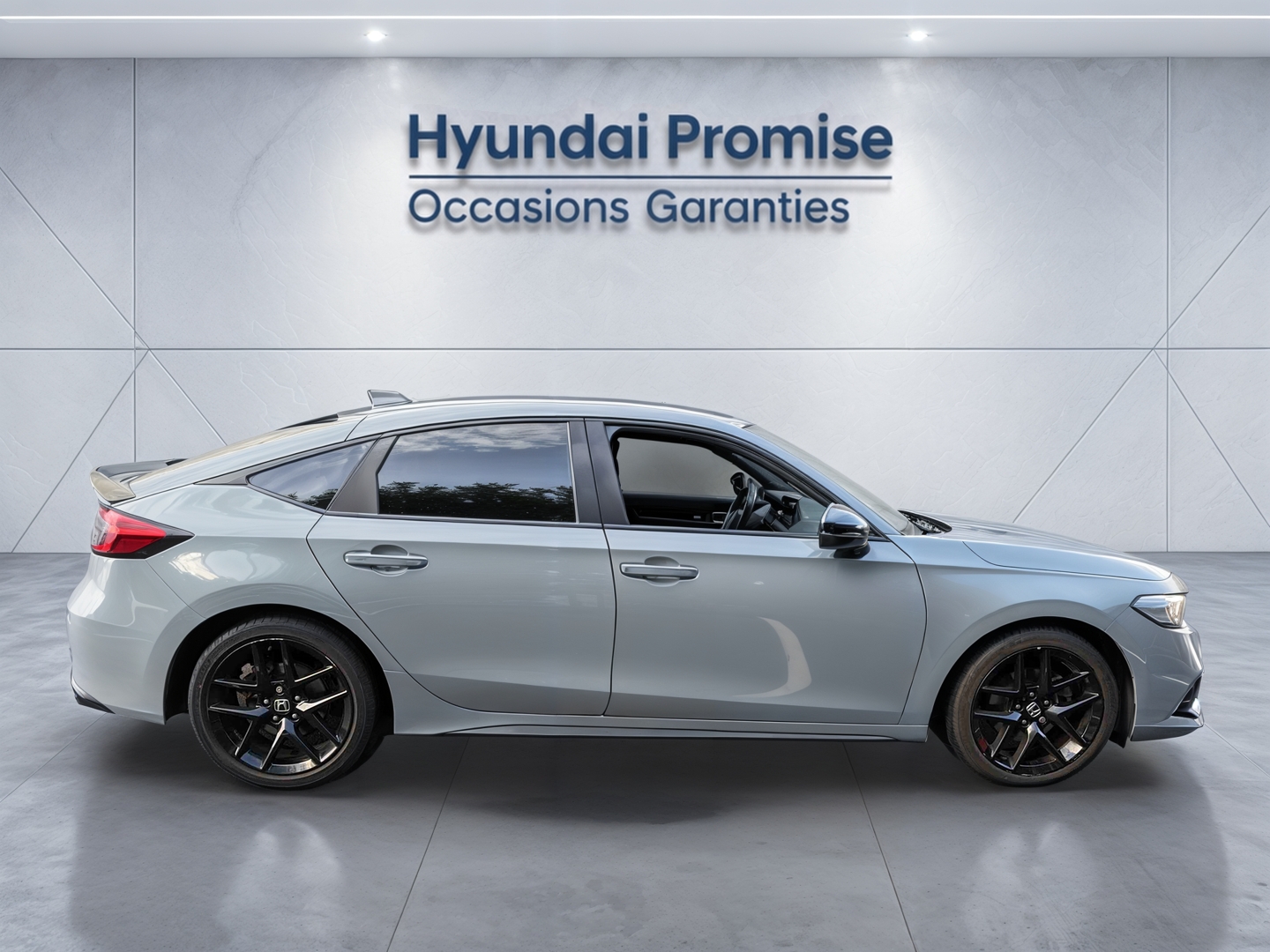 HONDA Civic e:HEV 2.0 i-MMD Sport - Véhicule Occasion - Océane Auto HONDA Civic e:HEV 2.0 i-MMD Sport - Véhicule Occasion Océane Auto
