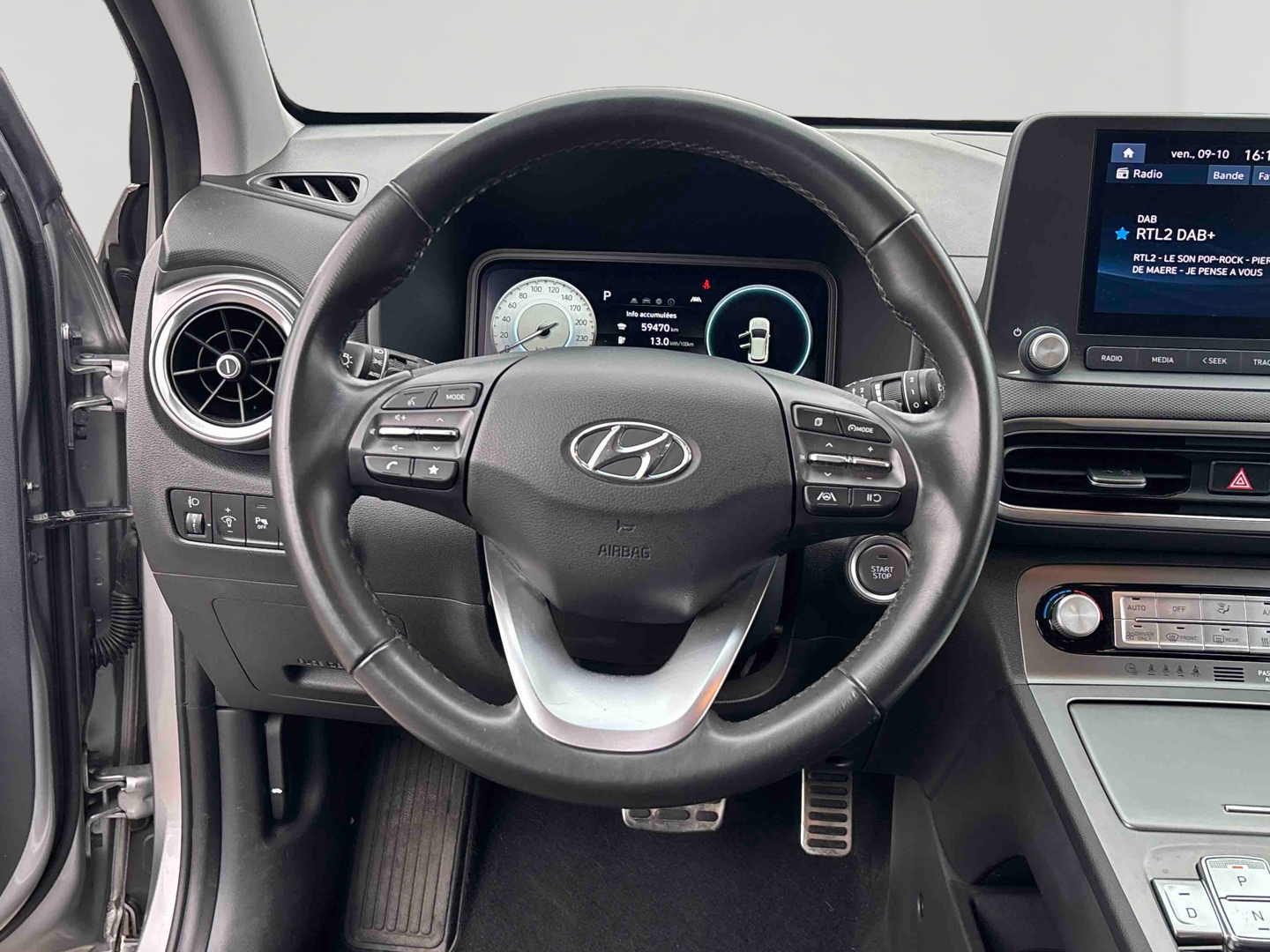 HYUNDAI Kona Electrique 39 kWh - 136 ch Intuitive - Véhicule Occasion Océane Auto