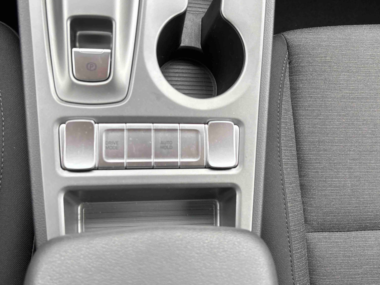HYUNDAI Kona Electrique 39 kWh - 136 ch Intuitive - Véhicule Occasion Océane Auto