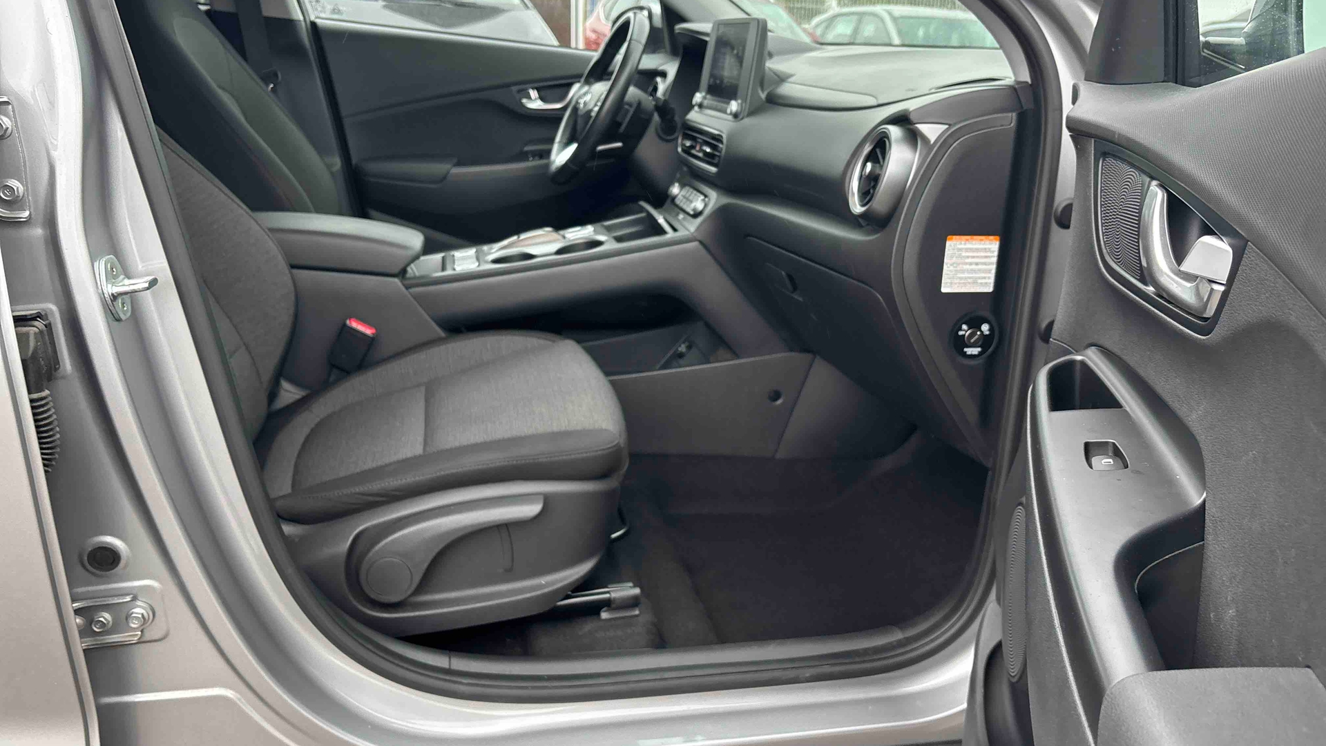 HYUNDAI Kona Electrique 39 kWh - 136 ch Intuitive - Véhicule Occasion Océane Auto