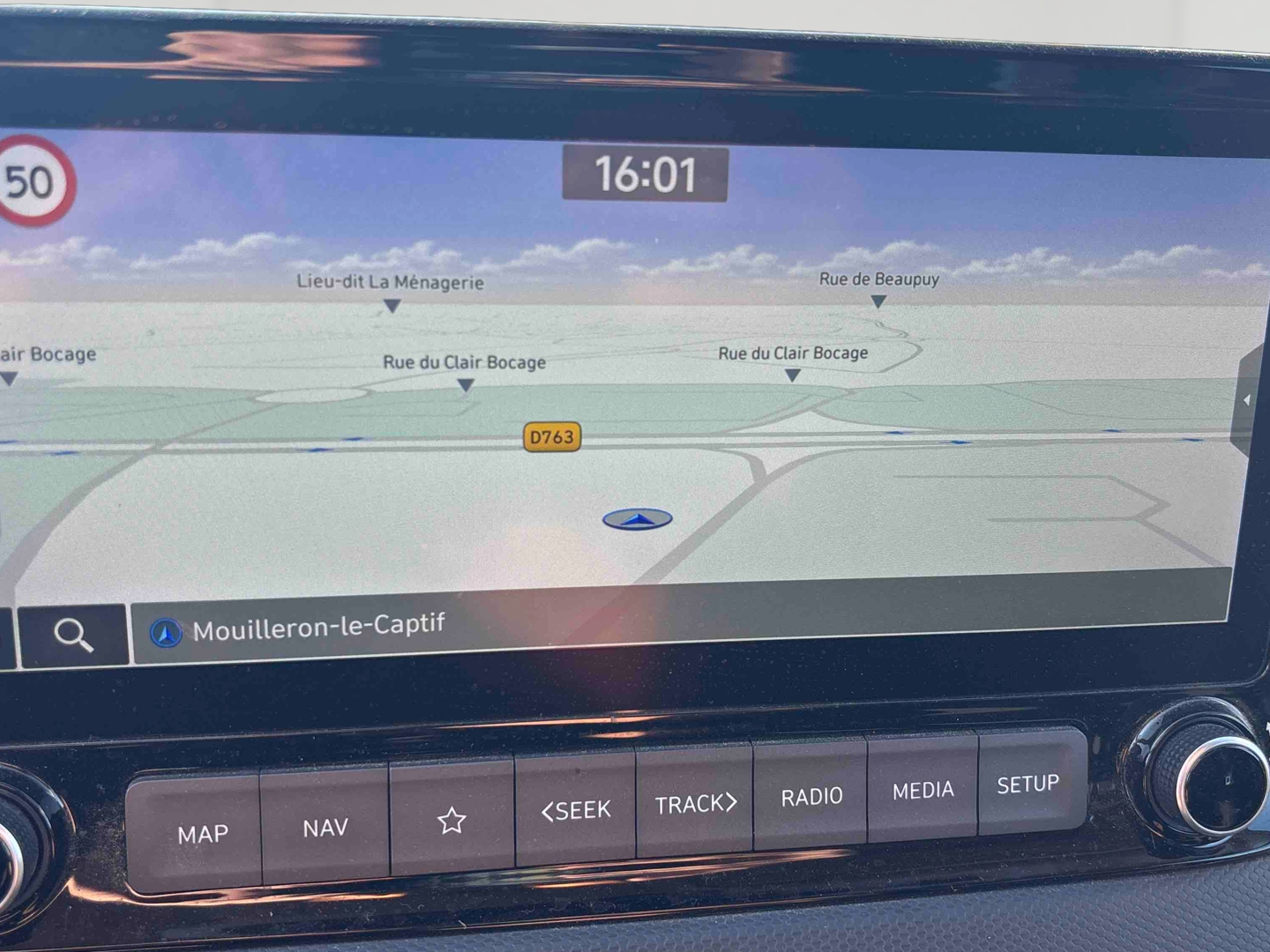 HYUNDAI Kona 1.0 T-GDi 120 Hybrid 48V Creative - Véhicule Occasion - Océane Auto HYUNDAI Kona 1.0 T-GDi 120 Hybrid 48V Creative - Véhicule Occasion Océane Auto