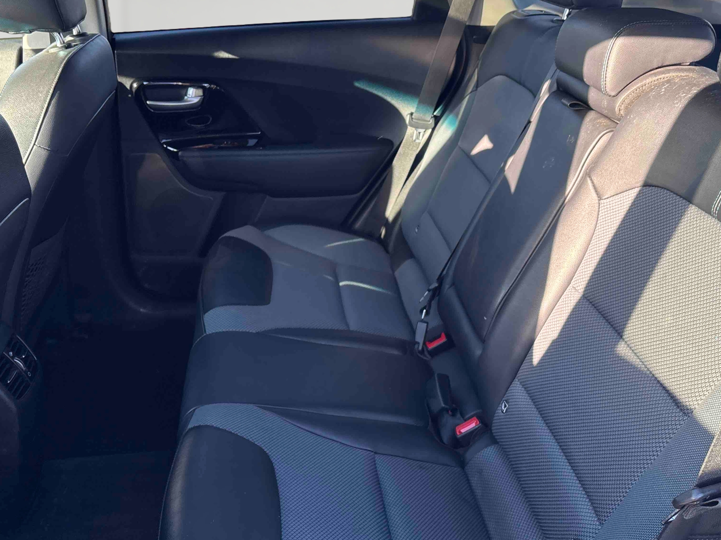 KIA e-Niro Electrique 204 ch Active - Véhicule Occasion - Océane Auto KIA e-Niro Electrique 204 ch Active - Véhicule Occasion Océane Auto