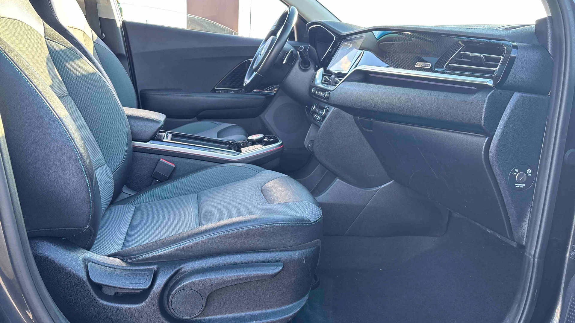 KIA e-Niro Electrique 204 ch Active - Véhicule Occasion - Océane Auto KIA e-Niro Electrique 204 ch Active - Véhicule Occasion Océane Auto