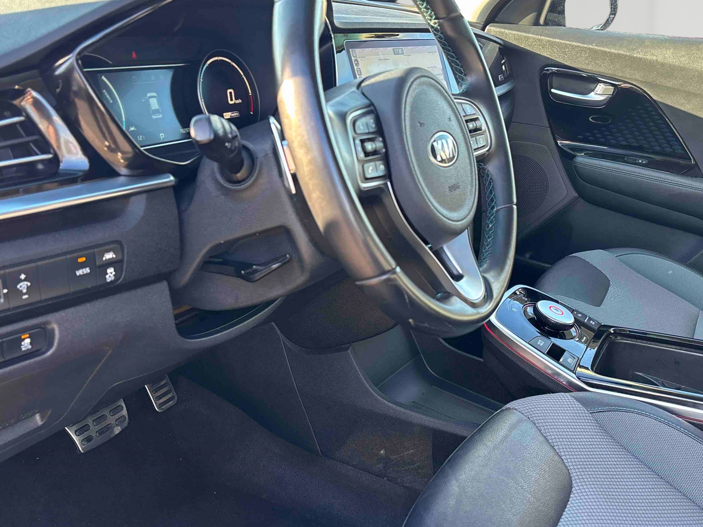KIA e-Niro Electrique 204 ch Active - Véhicule Occasion - Océane Auto KIA e-Niro Electrique 204 ch Active - Véhicule Occasion Océane Auto