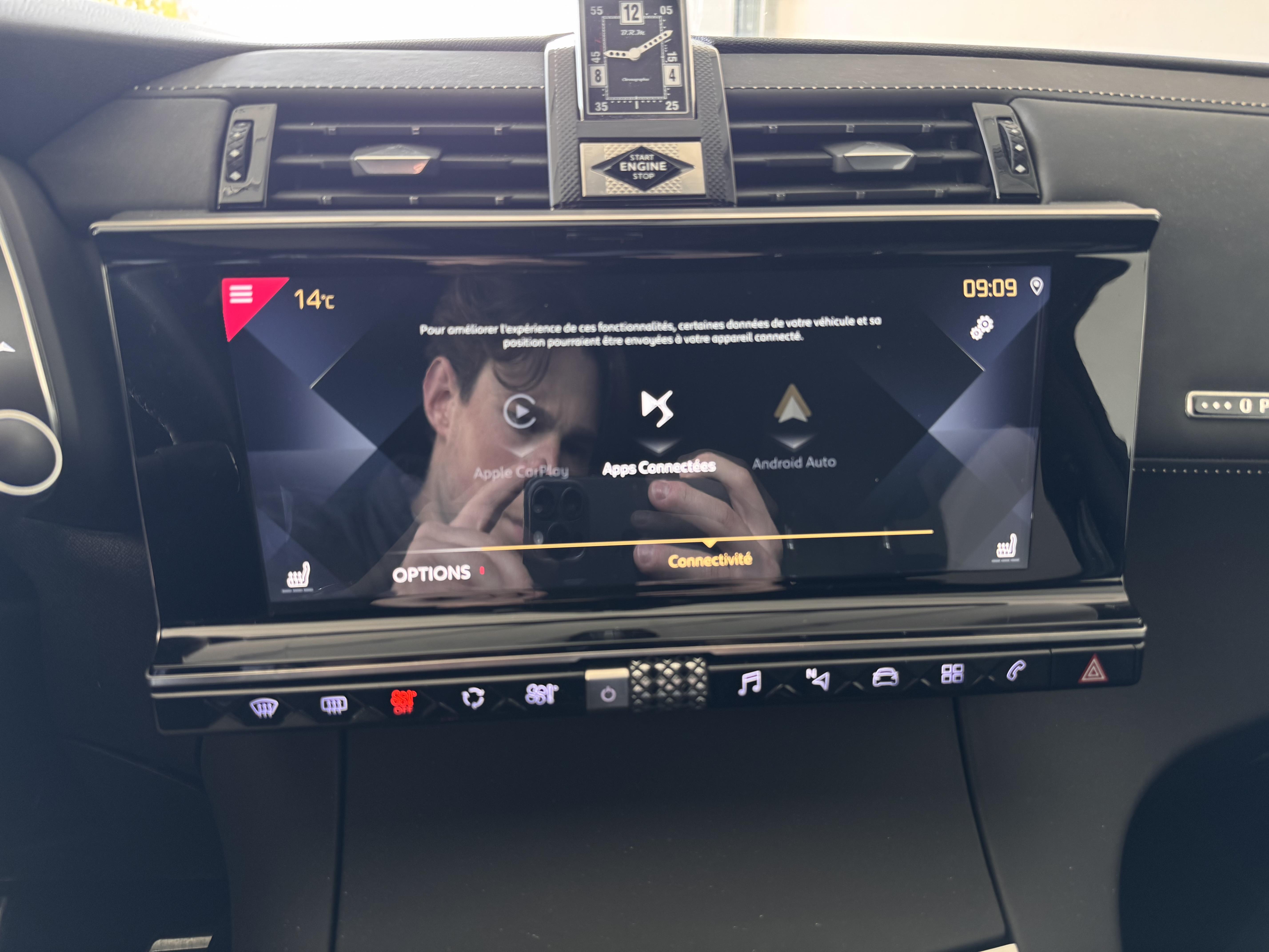DS DS7 Crossback BlueHDi 130 EAT8 Rivoli - Véhicule Occasion Océane Auto