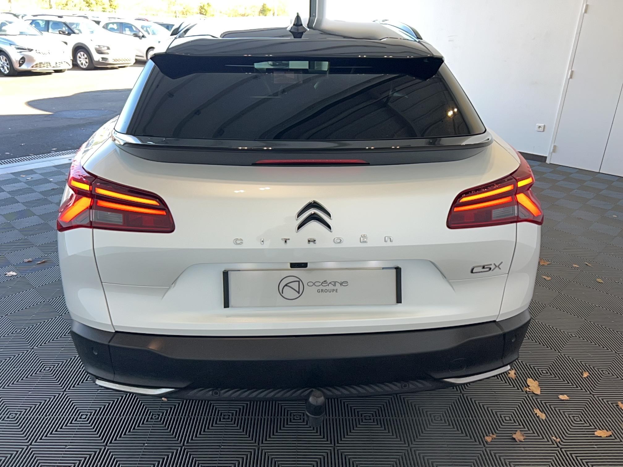 CITROEN C5 X Hybride Rechargeable 225 S&S e-EAT8 Shine Pack - Véhicule Occasion - Océane Auto CITROEN C5 X Hybride Rechargeable 225 S&S e-EAT8 Shine Pack - Véhicule Occasion Océane Auto