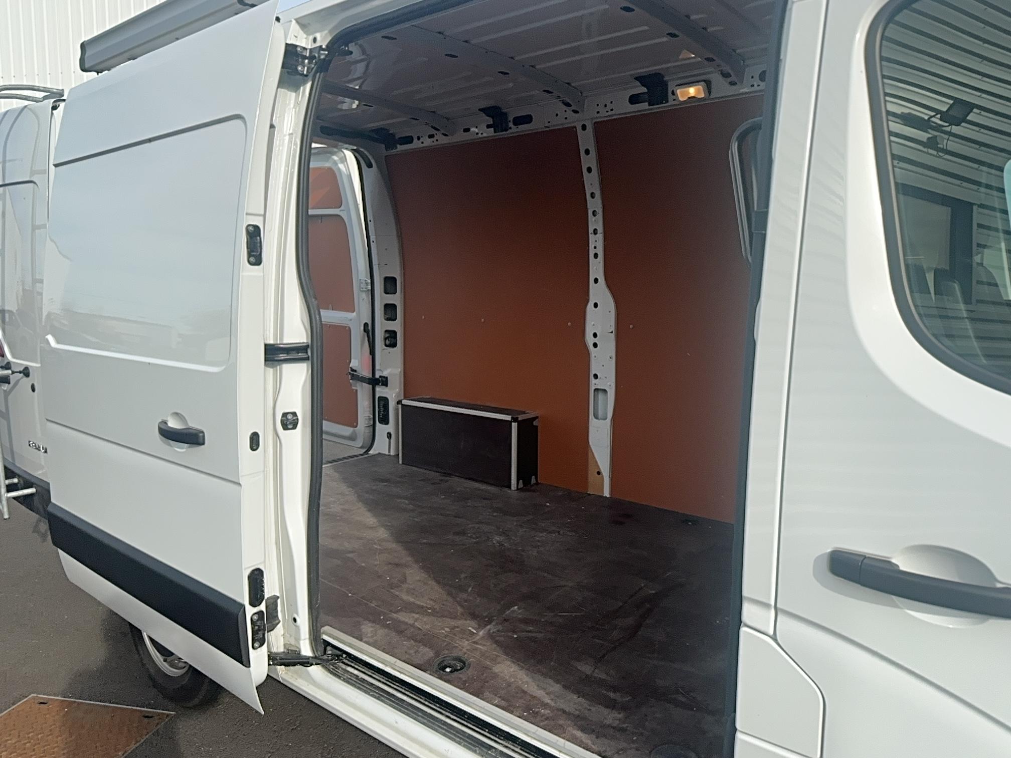 RENAULT MASTER FGN TRAC F3300 L2H2 BLUE DCI 135 GRAND CONFORT - Véhicule Occasion - Océane Auto RENAULT MASTER FGN TRAC F3300 L2H2 BLUE DCI 135 GRAND CONFORT - Véhicule Occasion Océane Auto