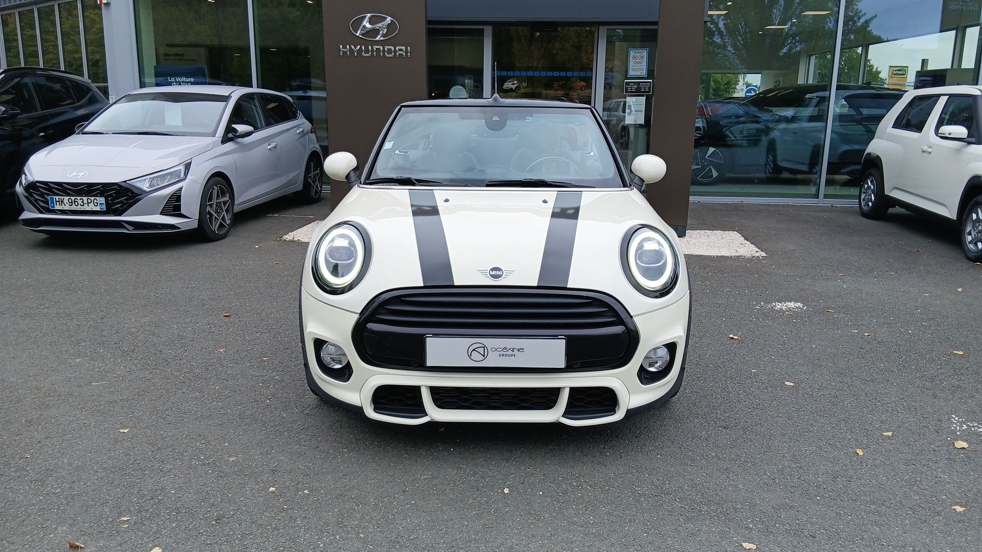 MINI Cabriolet Cooper 136 ch BVA7 - Véhicule Occasion - Océane Auto MINI Cabriolet Cooper 136 ch BVA7 - Véhicule Occasion Océane Auto