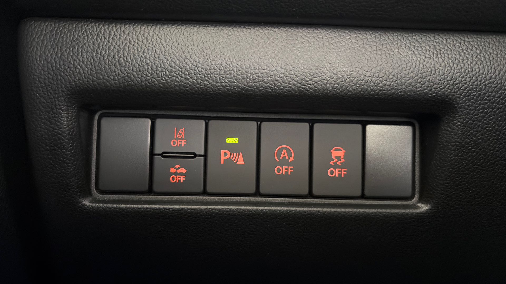 SUZUKI Swift 1.2 Dualjet Hybrid Auto (CVT) Pack - Véhicule Occasion Océane Auto