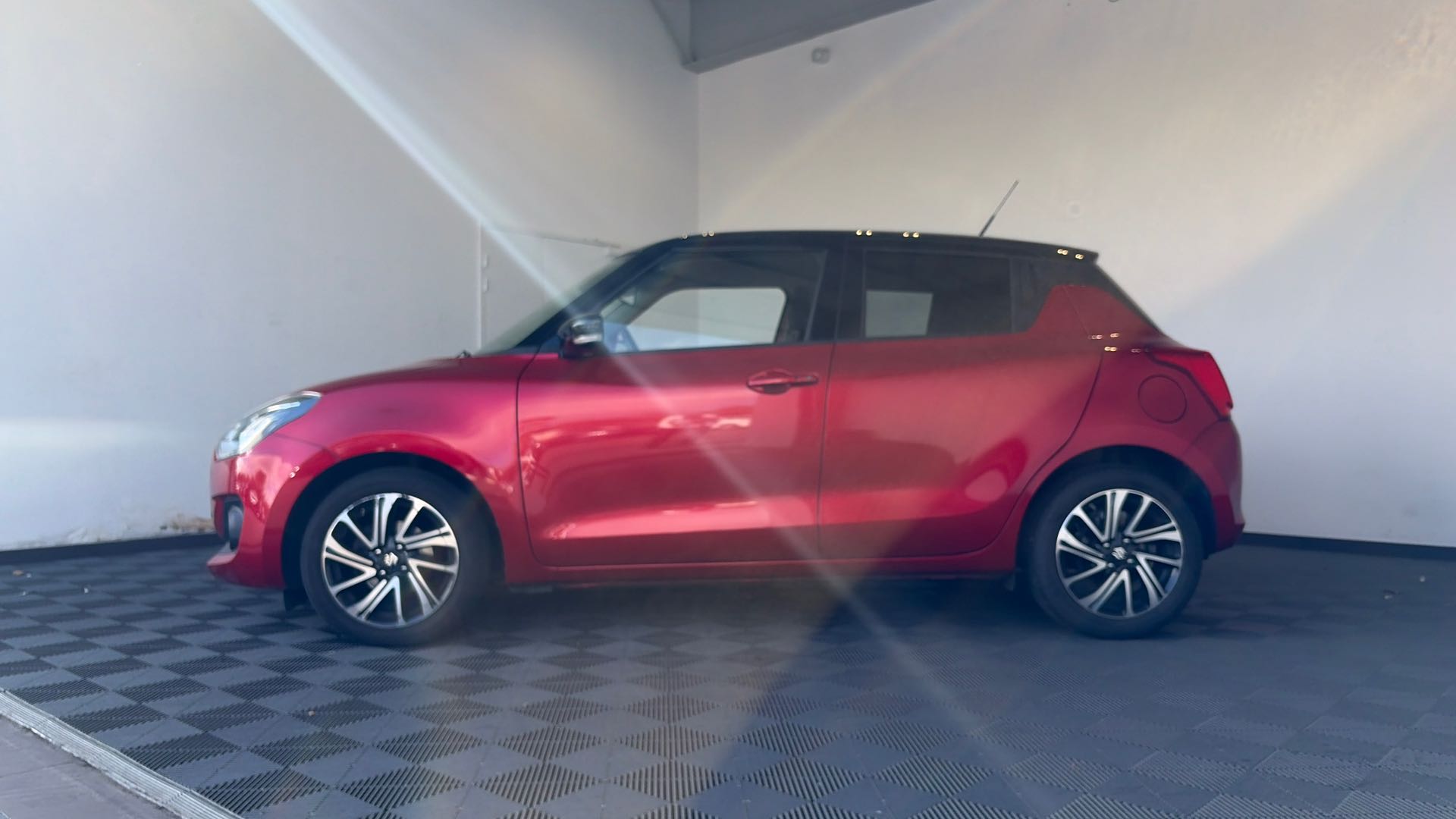 SUZUKI Swift 1.2 Dualjet Hybrid Auto (CVT) Pack - Véhicule Occasion - Océane Auto SUZUKI Swift 1.2 Dualjet Hybrid Auto (CVT) Pack - Véhicule Occasion Océane Auto