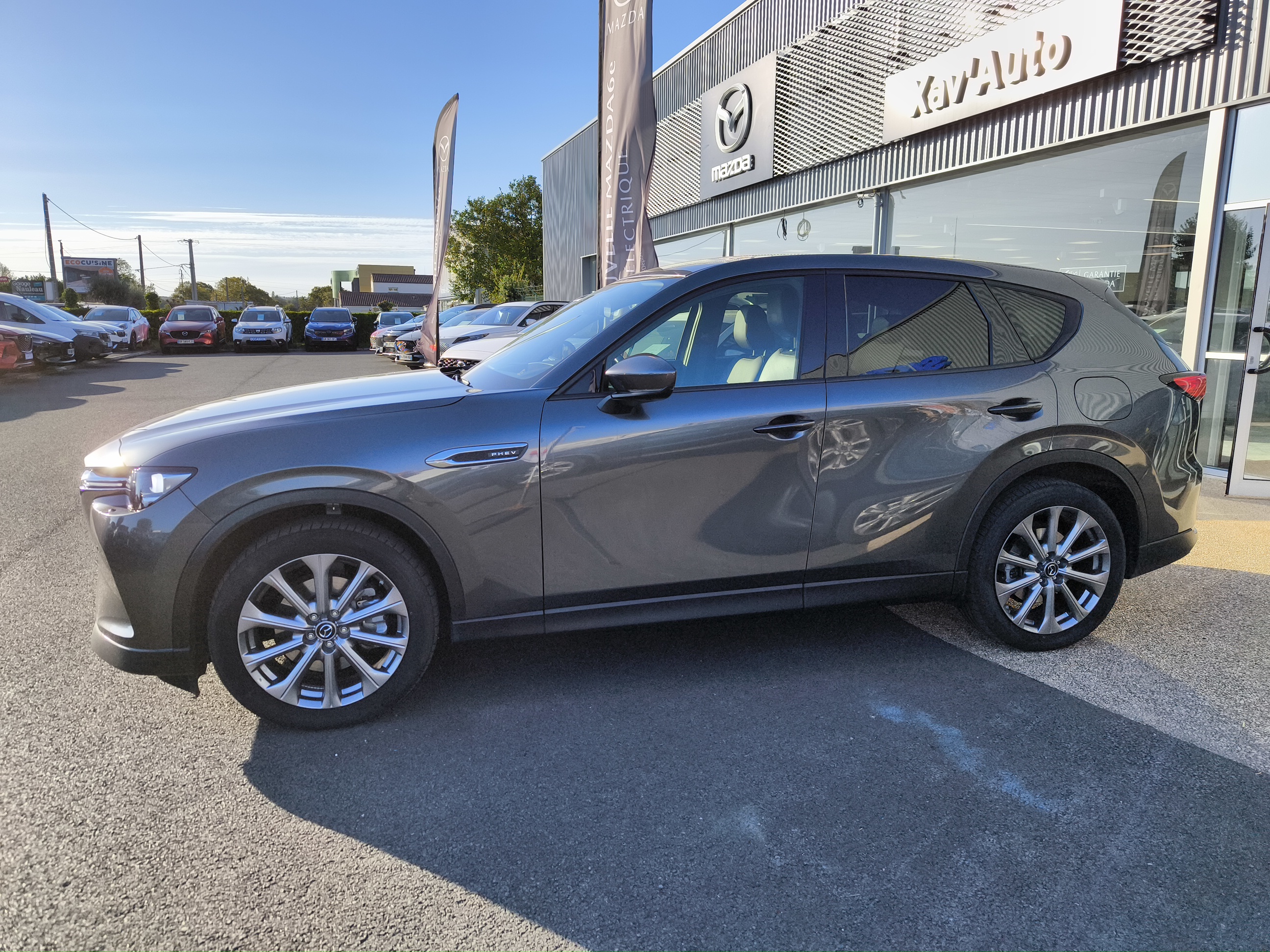 MAZDA CX-60 2.5L e-SKYACTIV PHEV 327 ch 4x4 BVA8 Exclusive-Line - Véhicule Occasion - Océane Auto MAZDA CX-60 2.5L e-SKYACTIV PHEV 327 ch 4x4 BVA8 Exclusive-Line - Véhicule Occasion Océane Auto