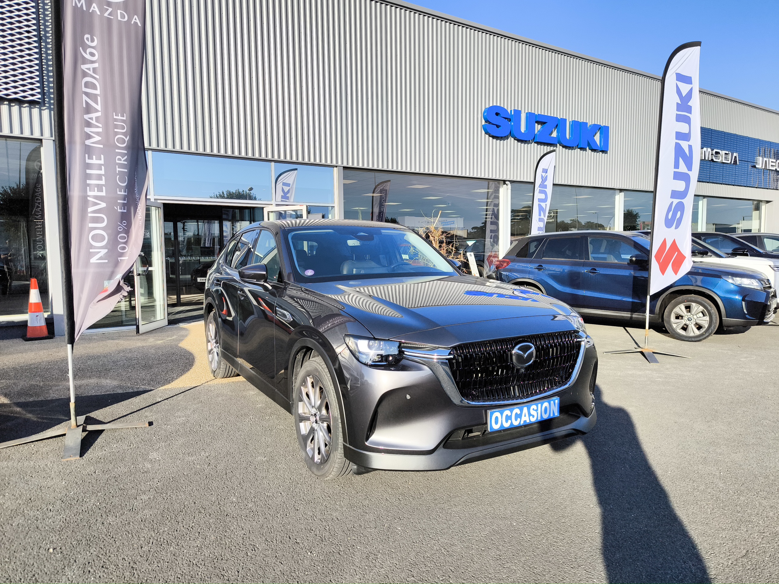 MAZDA CX-60 2.5L e-SKYACTIV PHEV 327 ch 4x4 BVA8 Exclusive-Line - Véhicule Occasion - Océane Auto MAZDA CX-60 2.5L e-SKYACTIV PHEV 327 ch 4x4 BVA8 Exclusive-Line - Véhicule Occasion Océane Auto