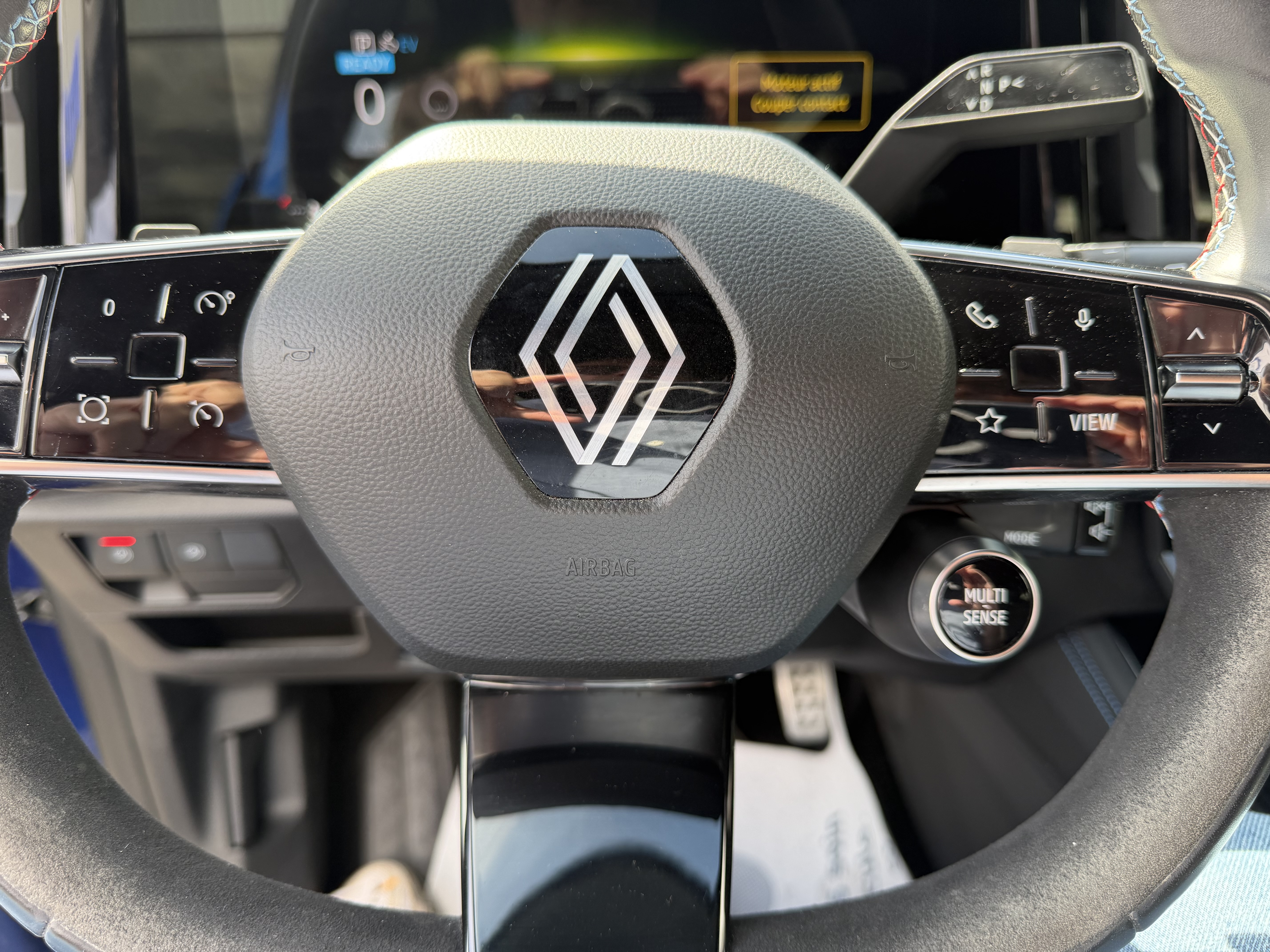 RENAULT Austral E-Tech hybrid 200 Techno esprit Alpine - Véhicule Occasion - Océane Auto RENAULT Austral E-Tech hybrid 200 Techno esprit Alpine - Véhicule Occasion Océane Auto