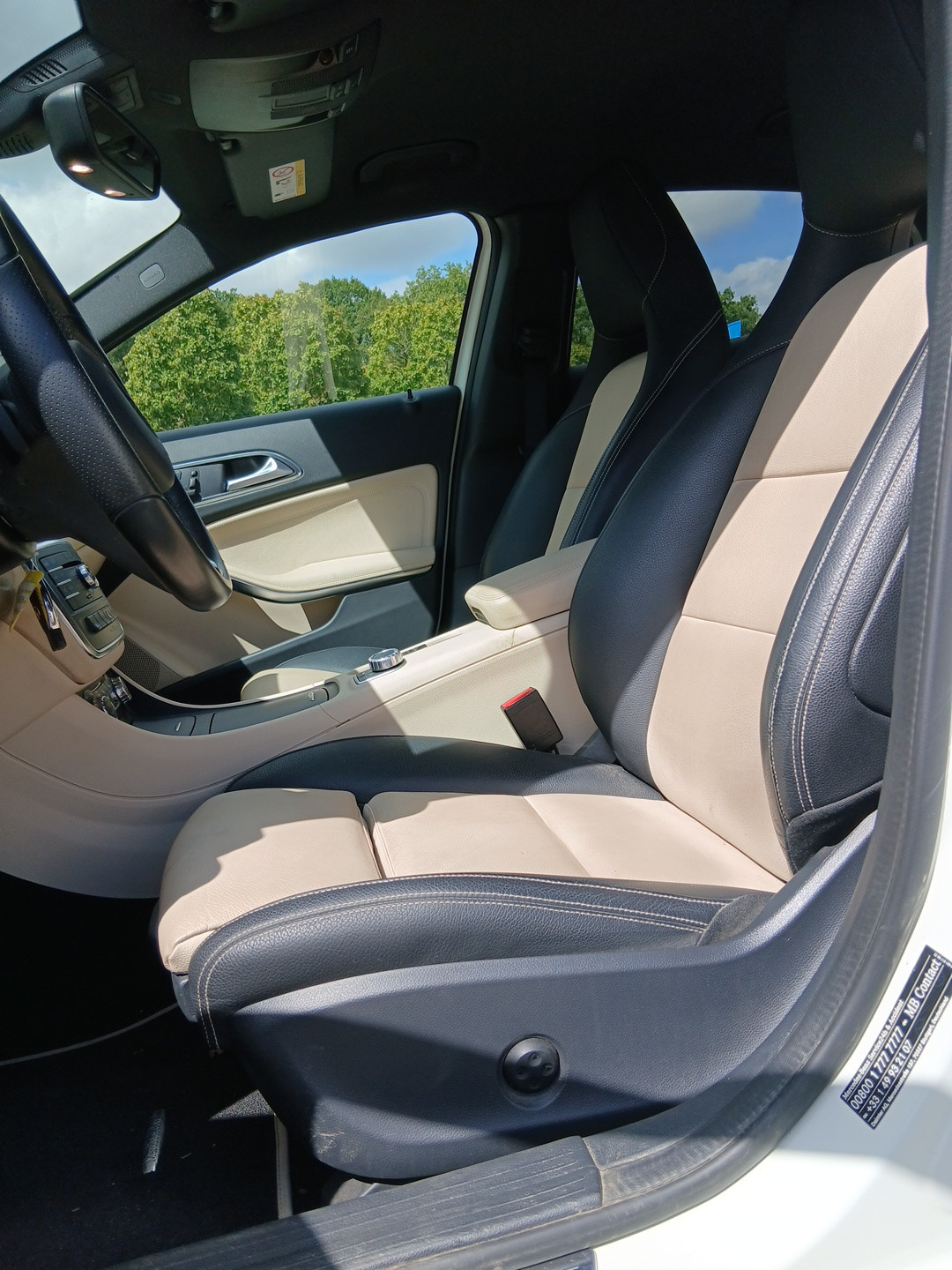 MERCEDES Classe GLA 200 d Sensation 7-G DCT A - Véhicule Occasion - Océane Auto MERCEDES Classe GLA 200 d Sensation 7-G DCT A - Véhicule Occasion Océane Auto