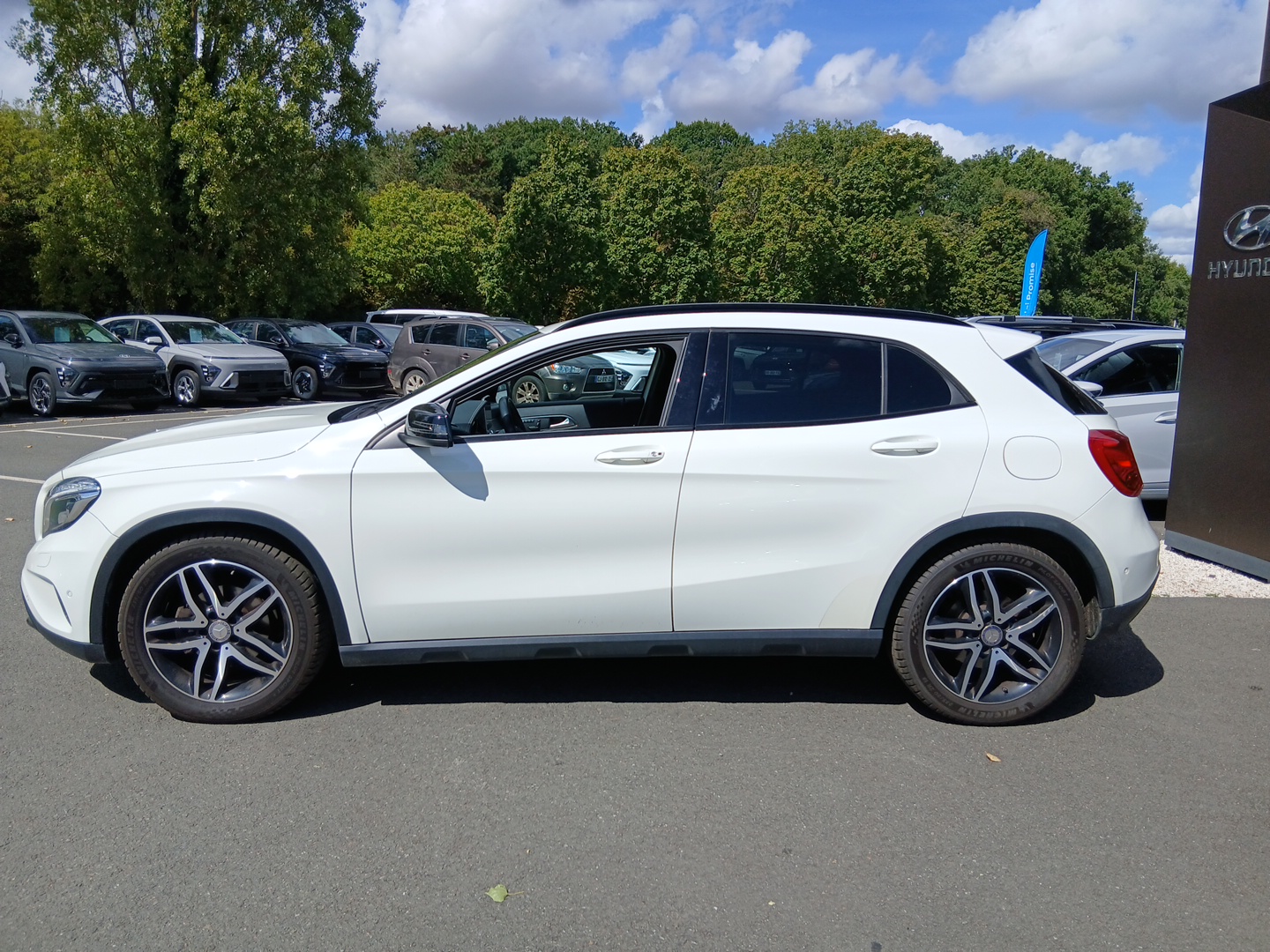 MERCEDES Classe GLA 200 d Sensation 7-G DCT A - Véhicule Occasion - Océane Auto MERCEDES Classe GLA 200 d Sensation 7-G DCT A - Véhicule Occasion Océane Auto
