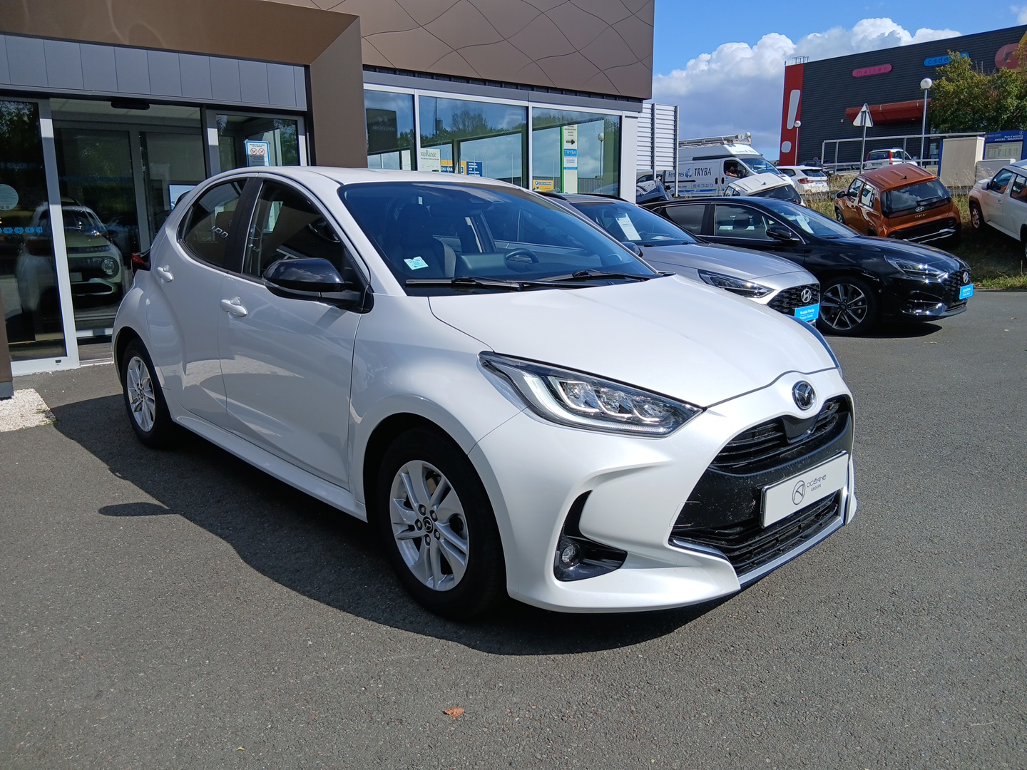 MAZDA Mazda2 Hybrid 1.5L CVT 116 ch Agile Pack Confort - Véhicule Occasion - Océane Auto MAZDA Mazda2 Hybrid 1.5L CVT 116 ch Agile Pack Confort - Véhicule Occasion Océane Auto