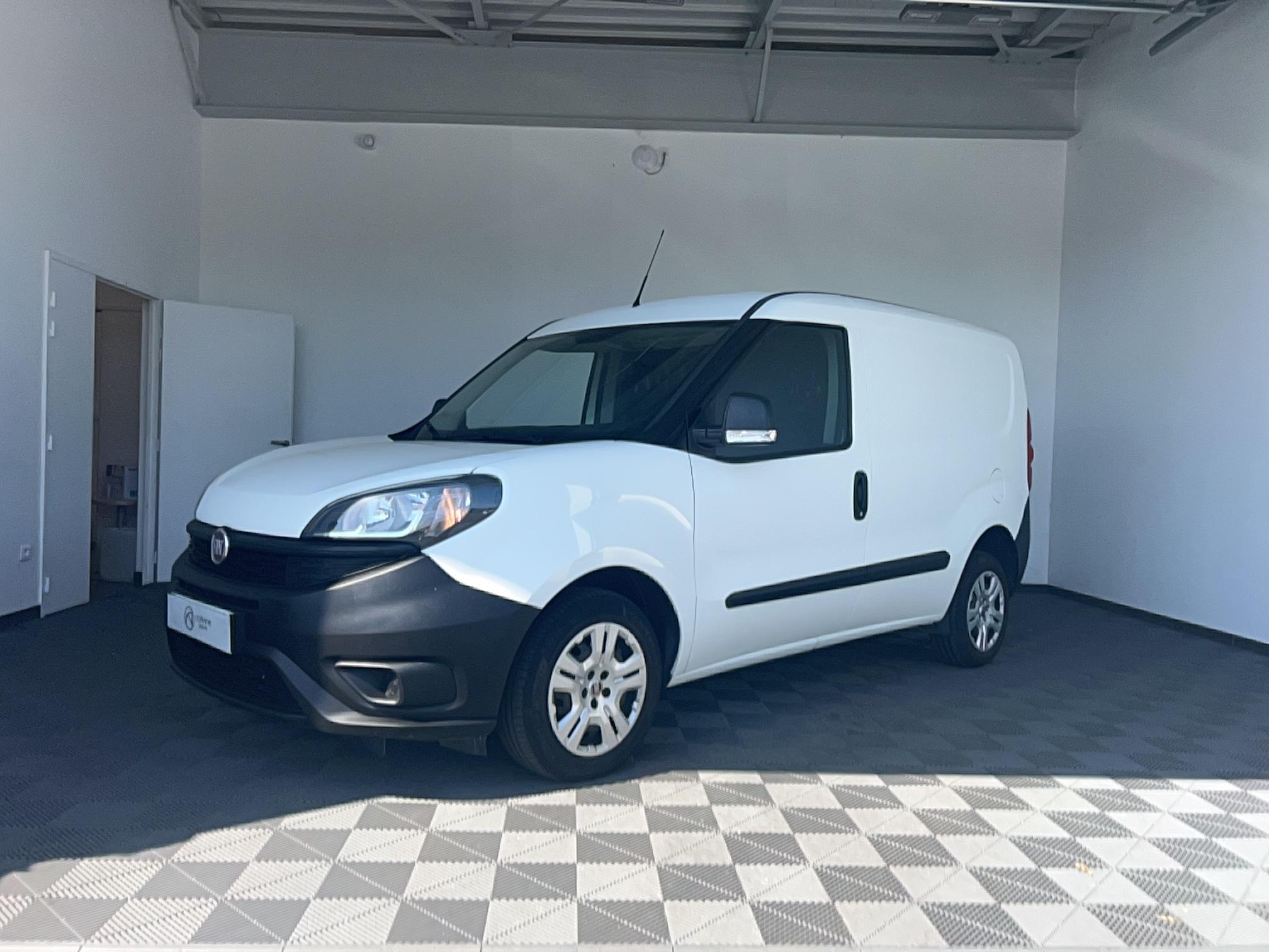 FIAT DOBLO CARGO FT 1.3 MULTIJET 95 BUSINESS - Véhicule Occasion Océane Auto