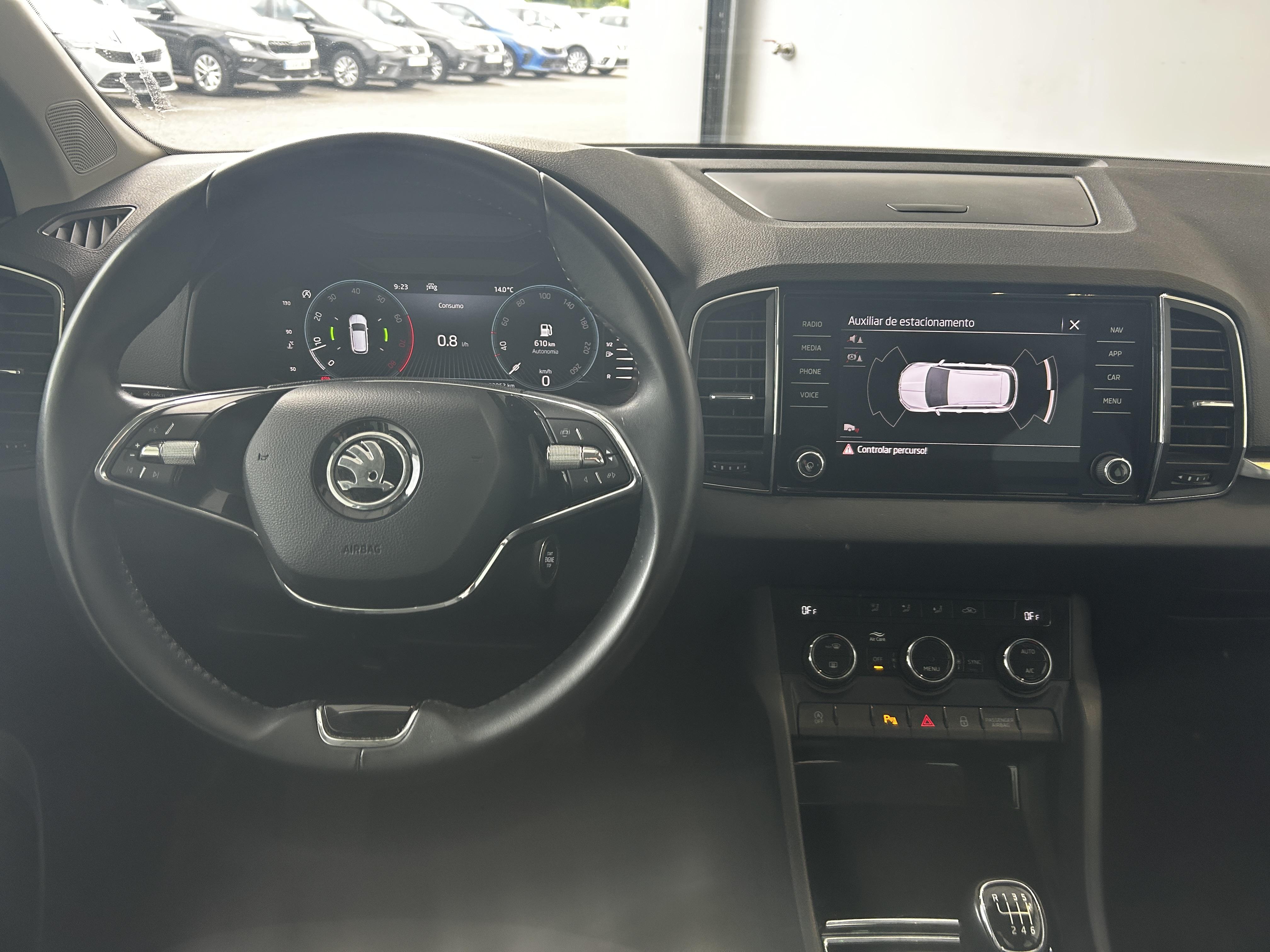 SKODA Karoq 1.5 TSI 150 ch ACT Ambition - Véhicule Occasion - Océane Auto SKODA Karoq 1.5 TSI 150 ch ACT Ambition - Véhicule Occasion Océane Auto