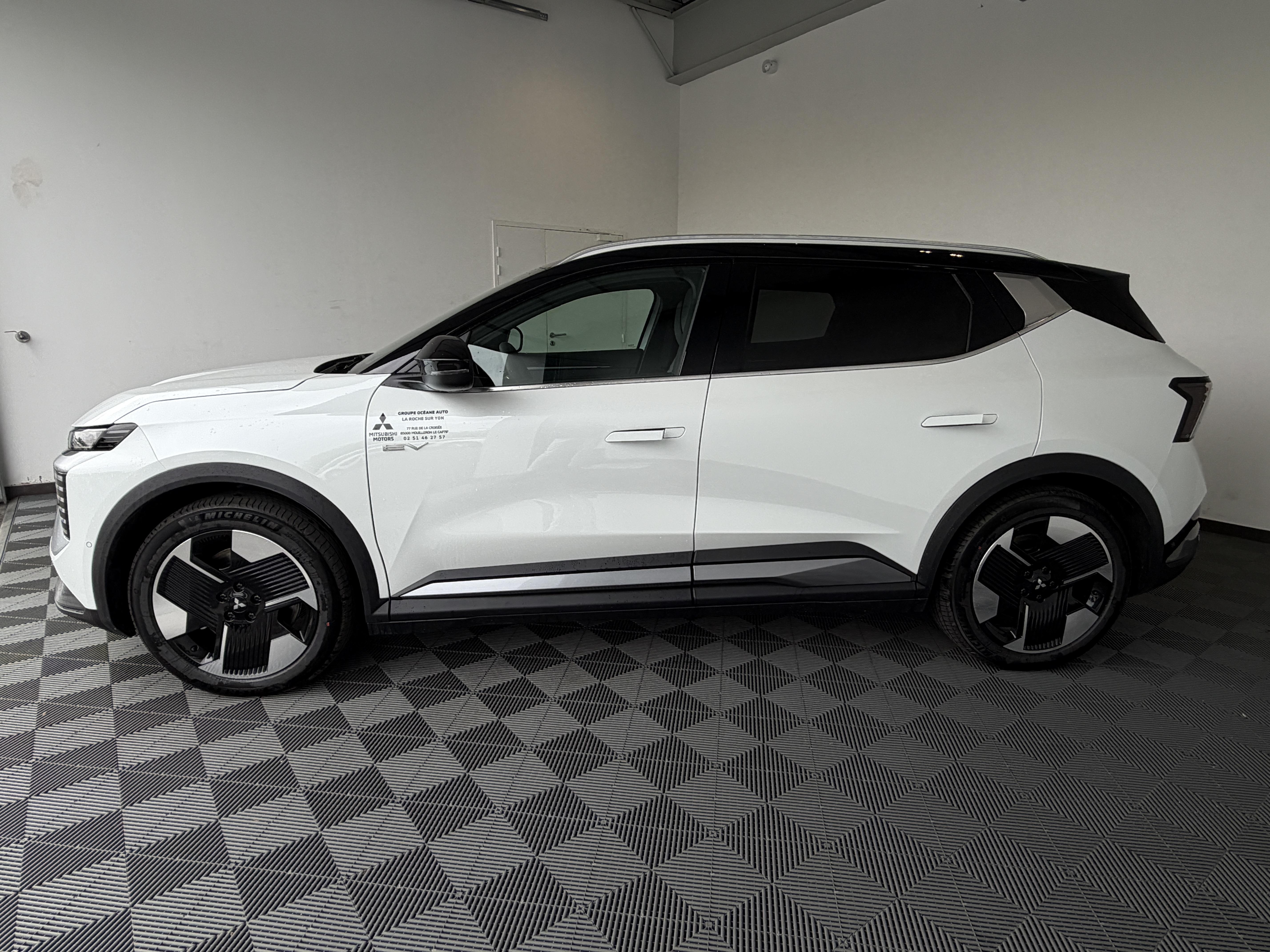 MITSUBISHI Eclipse Cross BEV 218 87 kWh 11KW Invite+ - Véhicule Occasion - Océane Auto MITSUBISHI Eclipse Cross BEV 218 87 kWh 11KW Invite+ - Véhicule Occasion Océane Auto