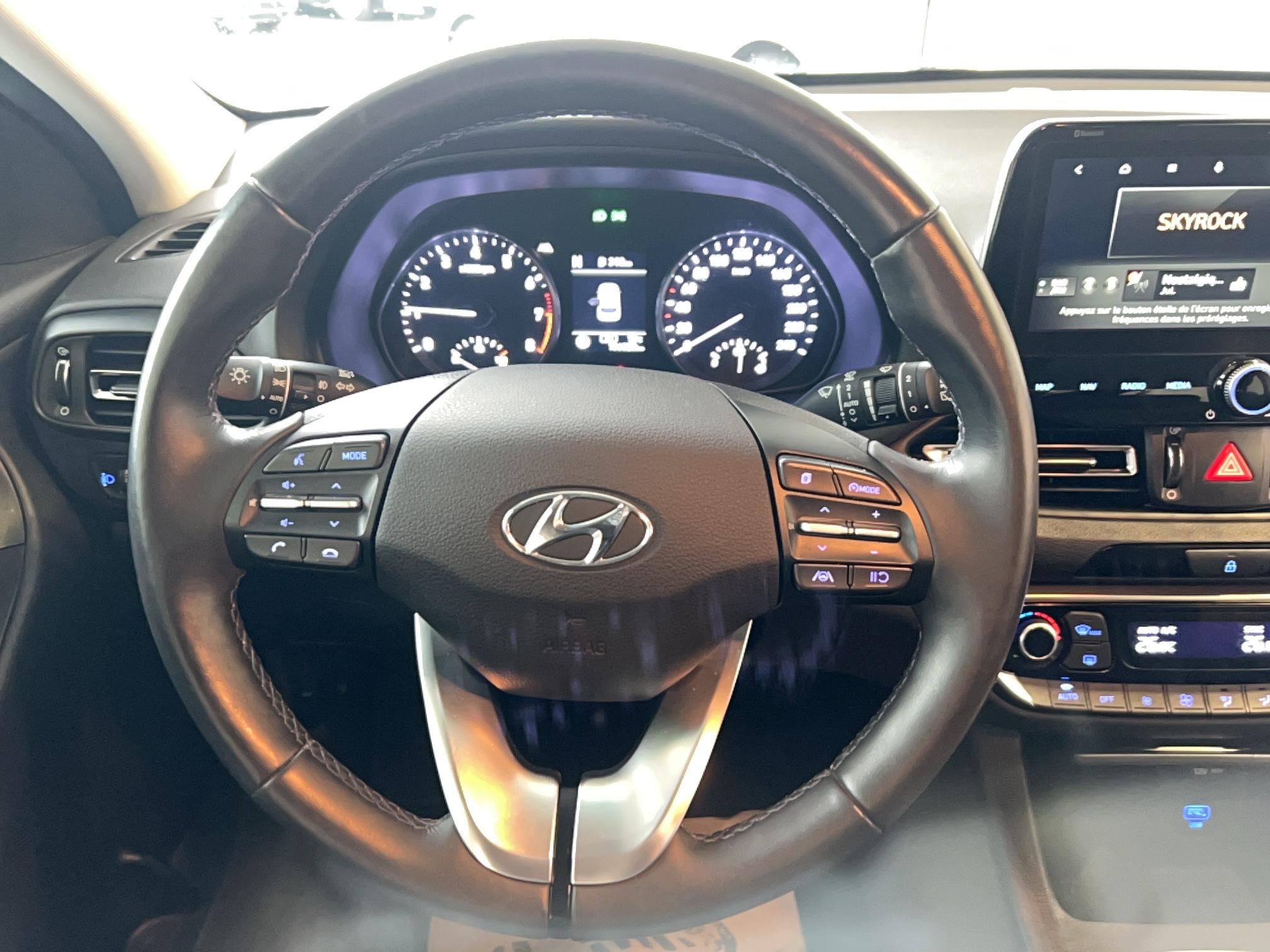 HYUNDAI i30 SW 1.0 T-GDi 120 iBVM6 Hybrid 48V Creative - Véhicule Occasion - Océane Auto HYUNDAI i30 SW 1.0 T-GDi 120 iBVM6 Hybrid 48V Creative - Véhicule Occasion Océane Auto