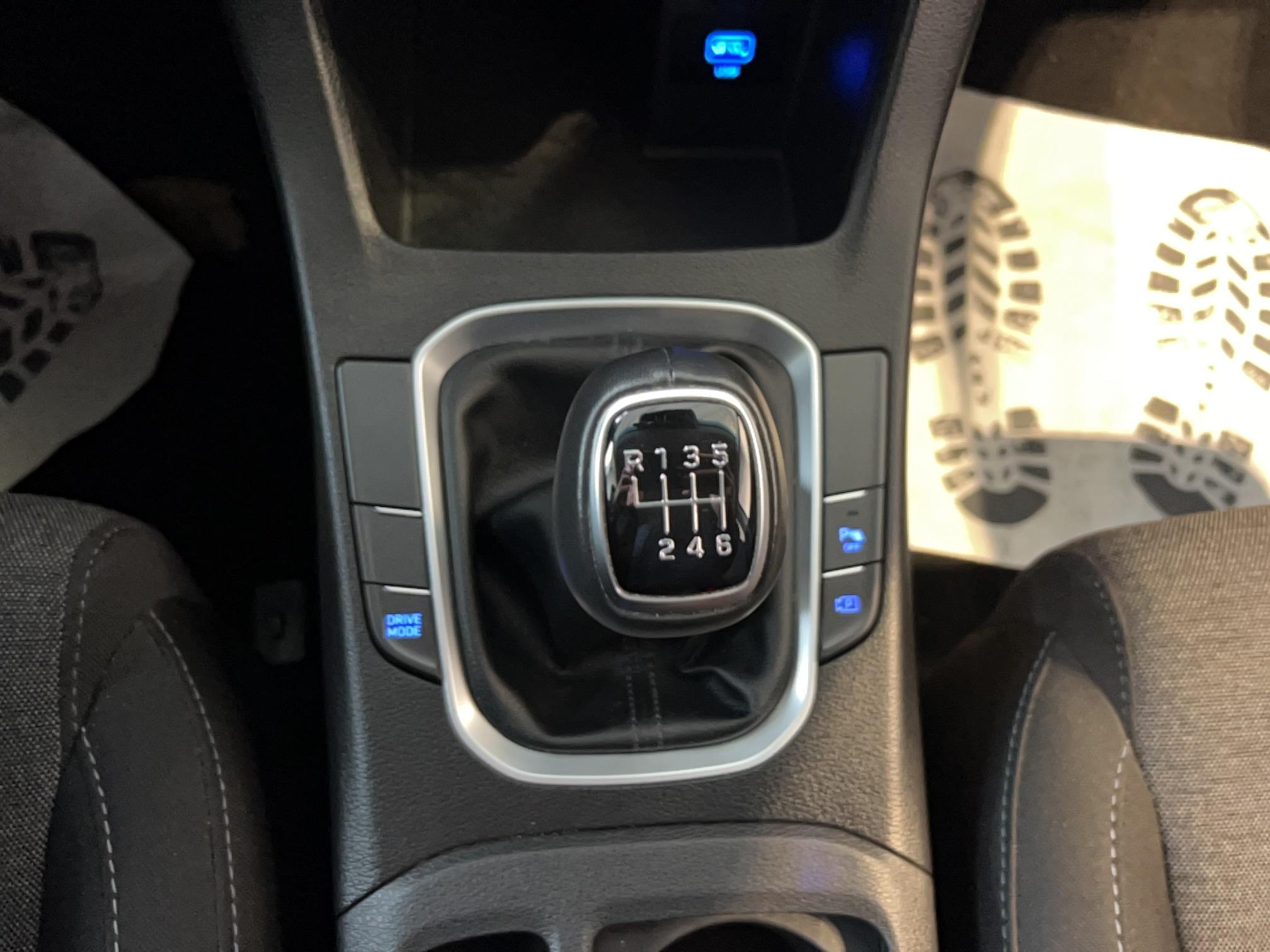 HYUNDAI i30 SW 1.0 T-GDi 120 iBVM6 Hybrid 48V Creative - Véhicule Occasion - Océane Auto HYUNDAI i30 SW 1.0 T-GDi 120 iBVM6 Hybrid 48V Creative - Véhicule Occasion Océane Auto