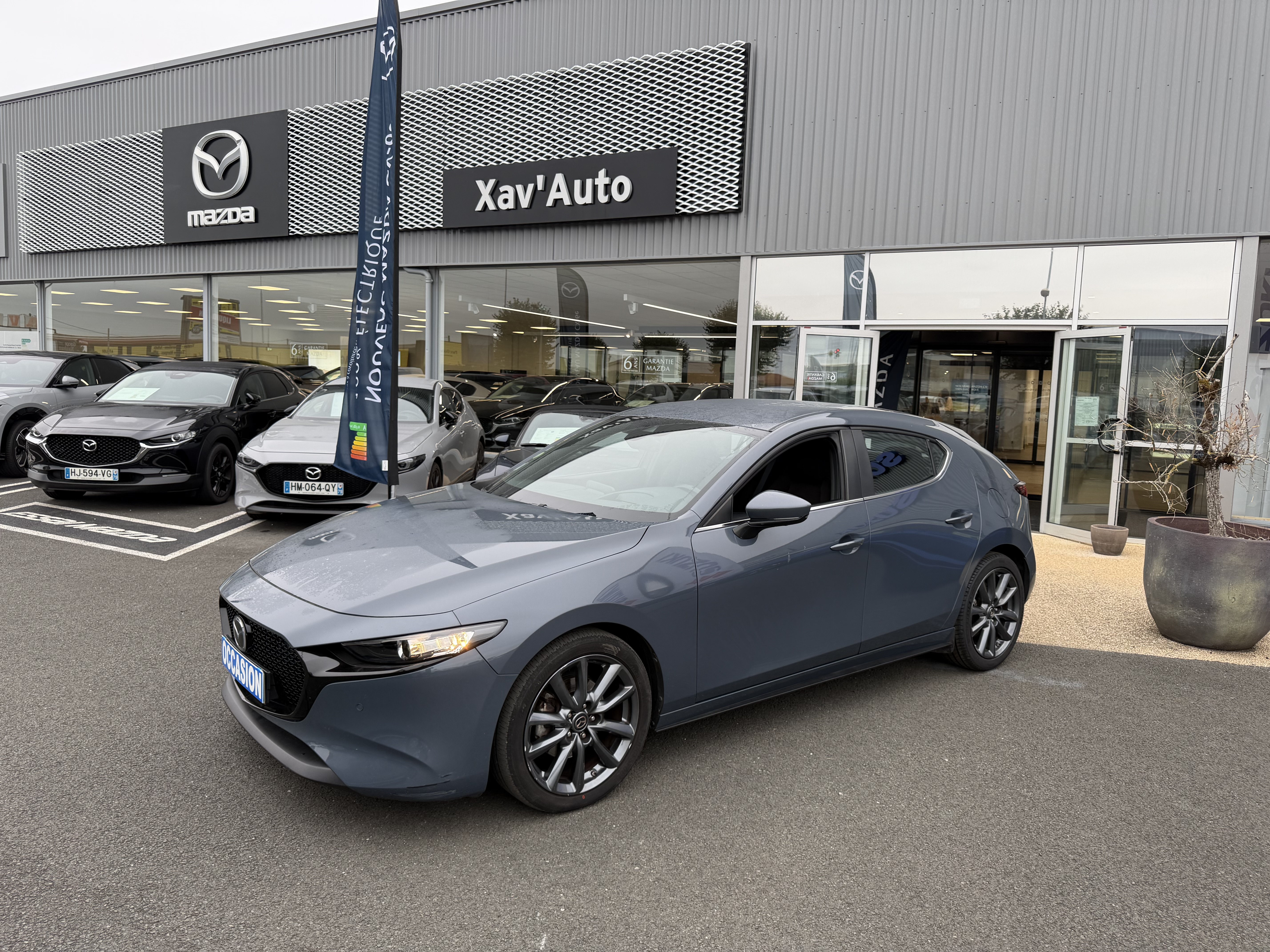 MAZDA Mazda3 5 portes 1.8L SKYACTIV-D 116 ch BVM6 Style - Véhicule Occasion Océane Auto