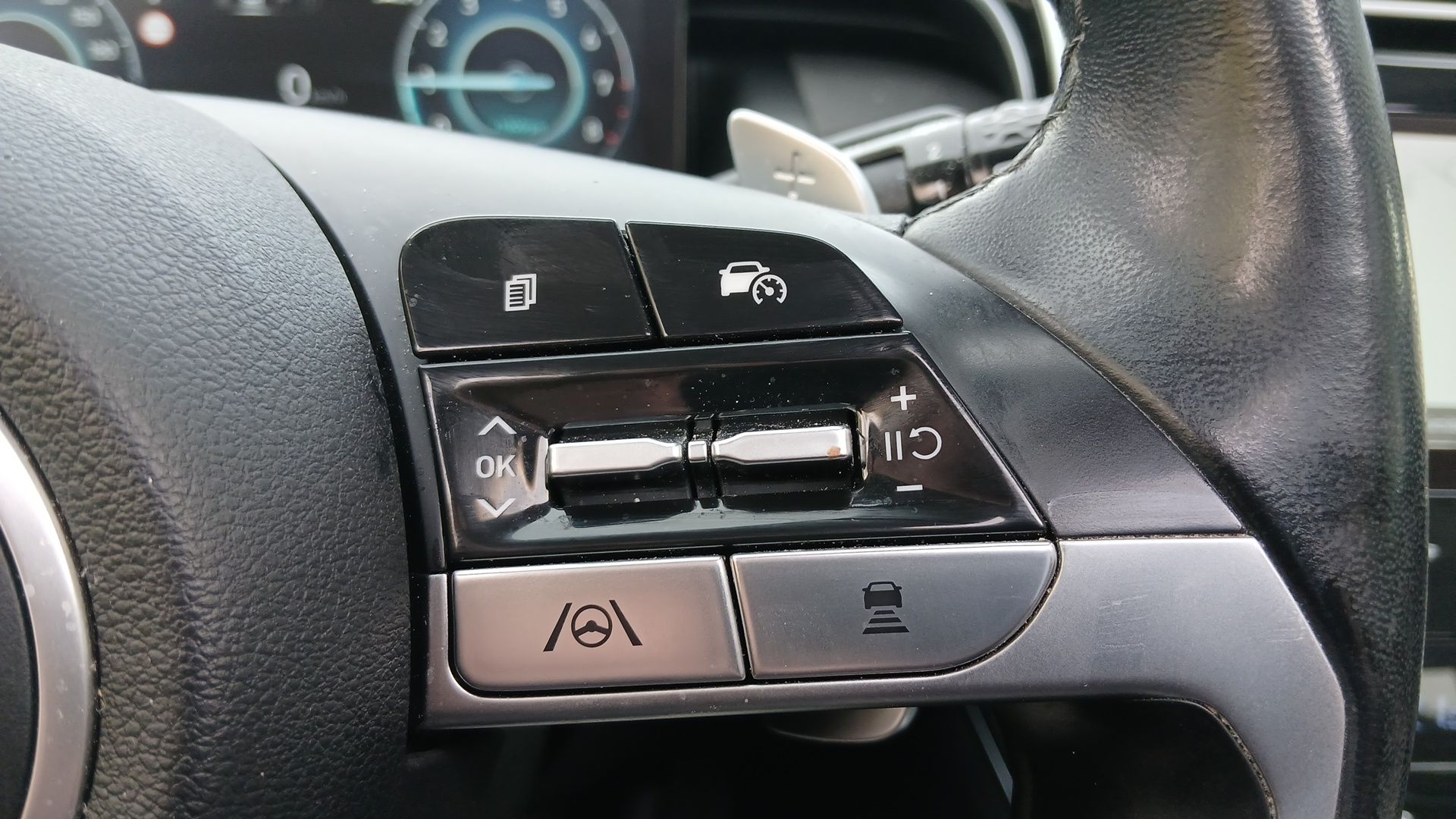 HYUNDAI Tucson 1.6 T-GDI 150 Hybrid 48V DCT-7 Executive - Véhicule Occasion - Océane Auto HYUNDAI Tucson 1.6 T-GDI 150 Hybrid 48V DCT-7 Executive - Véhicule Occasion Océane Auto