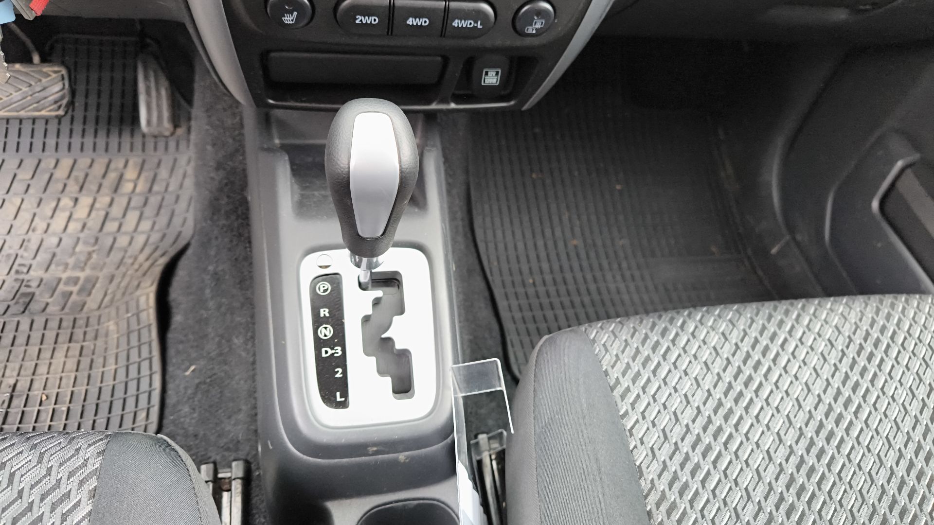 SUZUKI Jimny 1.3i VVT JLX A - Véhicule Occasion - Océane Auto SUZUKI Jimny 1.3i VVT JLX A - Véhicule Occasion Océane Auto
