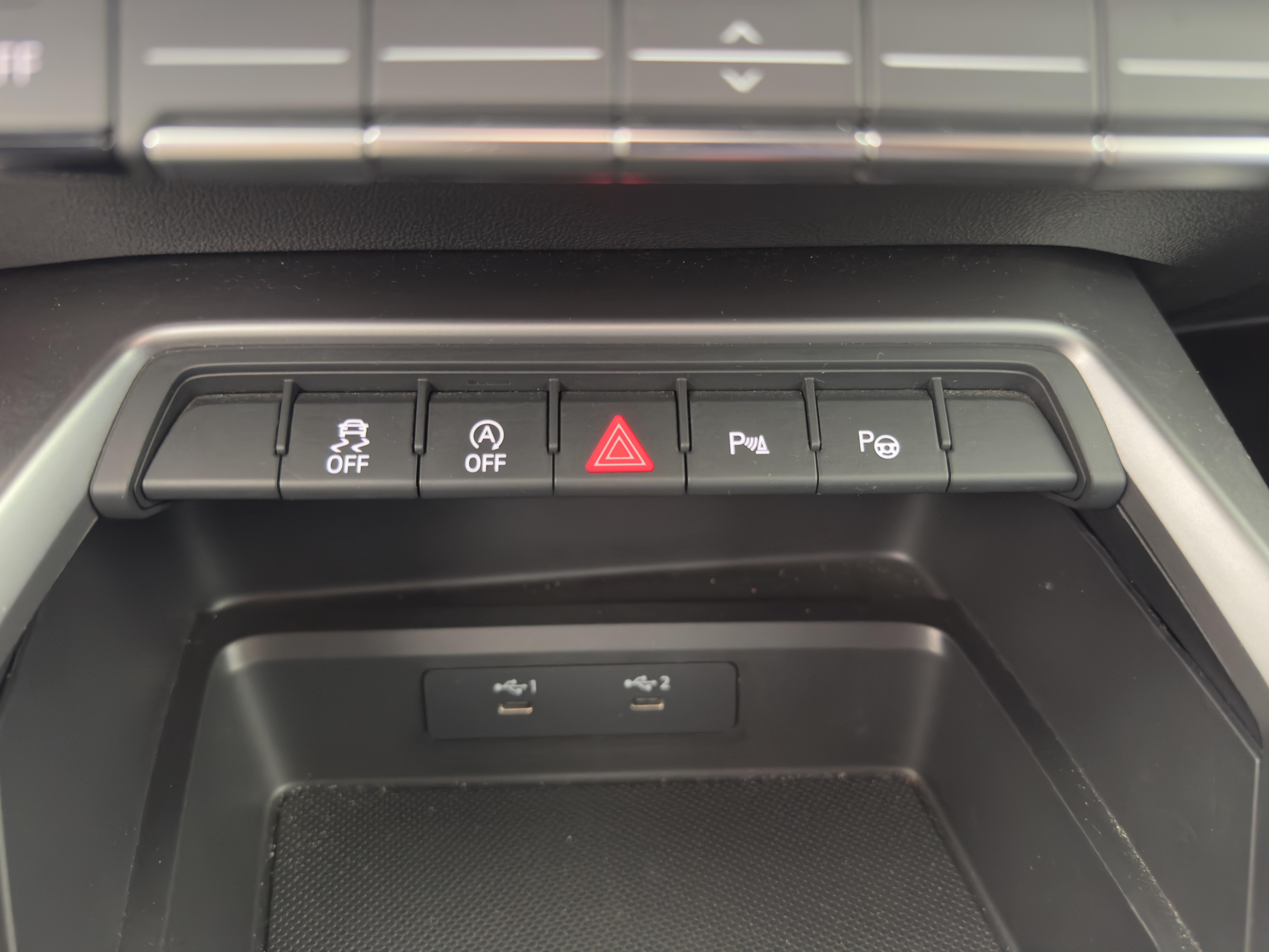 AUDI A3 Sportback 30 TFSI 116 S TRONIC 7 Design - Véhicule Occasion Océane Auto