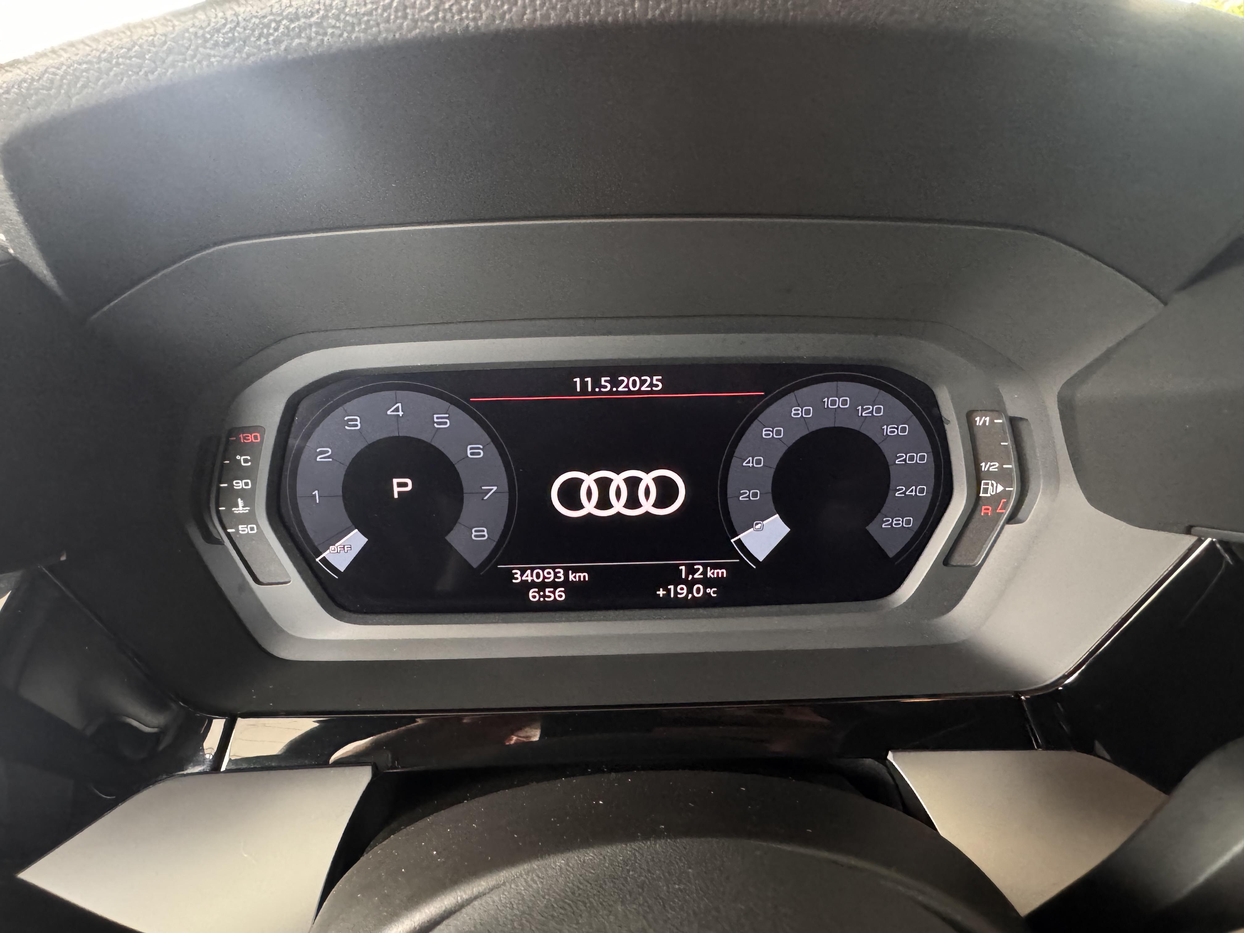 AUDI A3 Sportback 30 TFSI 116 S tronic 7 Design - Véhicule Occasion Océane Auto