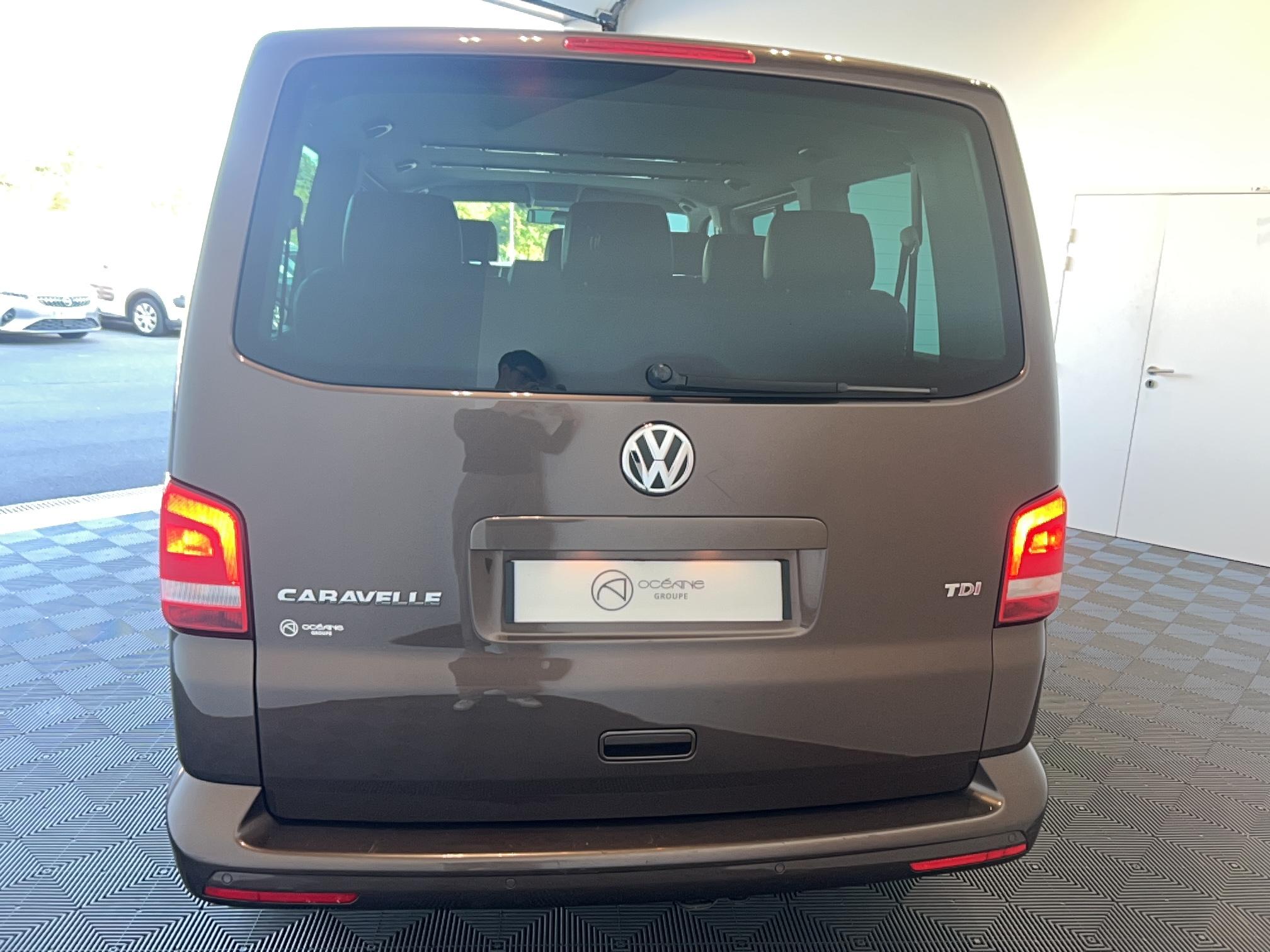 VOLKSWAGEN UTILITAIRES Caravelle 2.0 BiTDI 180 Courte Confortline - Véhicule Occasion Océane Auto