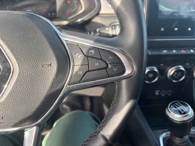 RENAULT Captur TCe 90 - 21 Zen - Véhicule Occasion - Océane Auto RENAULT Captur TCe 90 - 21 Zen - Véhicule Occasion Océane Auto