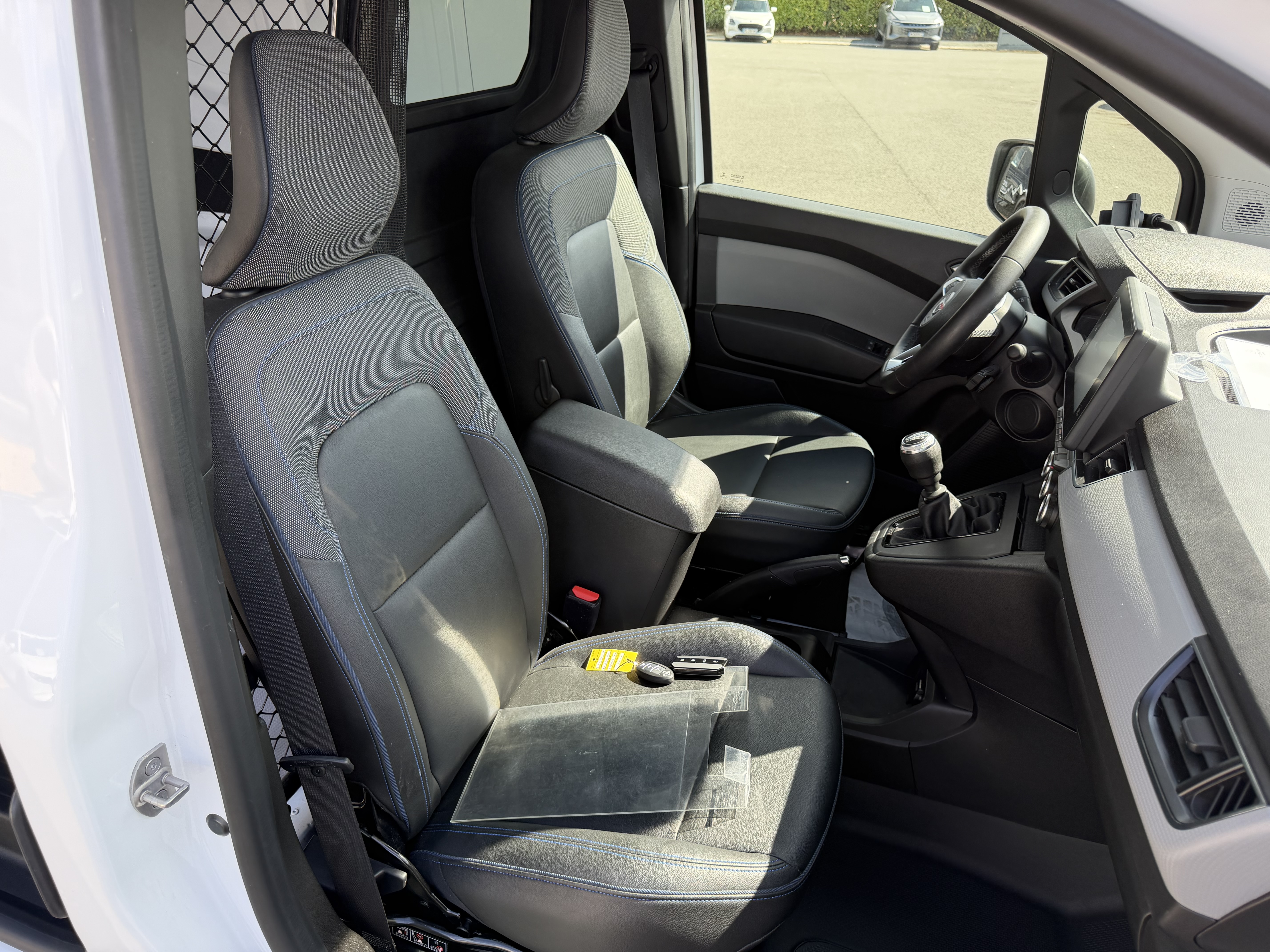 NISSAN TOWNSTAR FOURGON L1 TCE 130 BVM N-CONNECTA - Véhicule Occasion Océane Auto