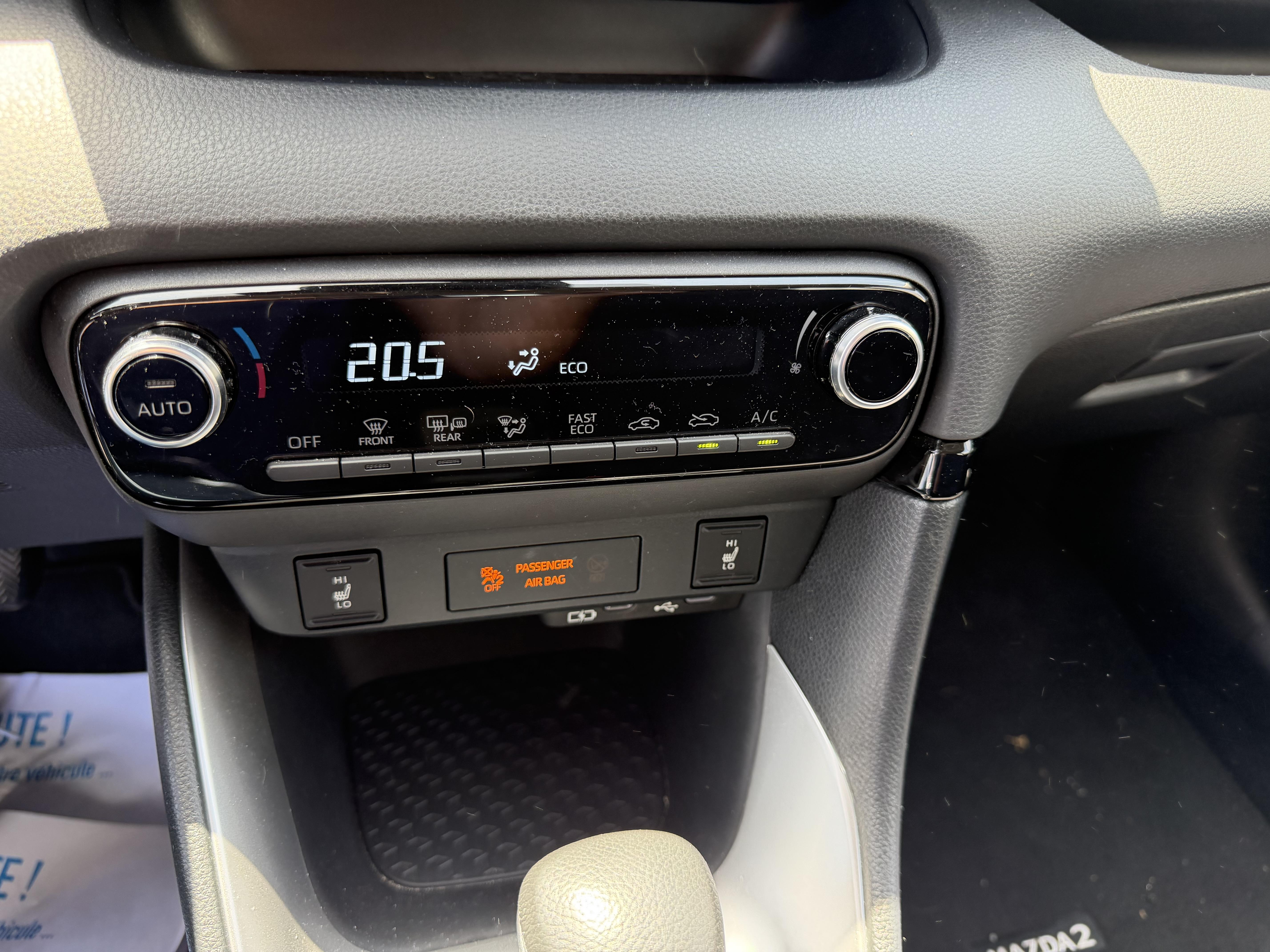MAZDA Mazda2 Hybrid 1.5L CVT 116 ch Centre-Line - Véhicule Occasion Océane Auto