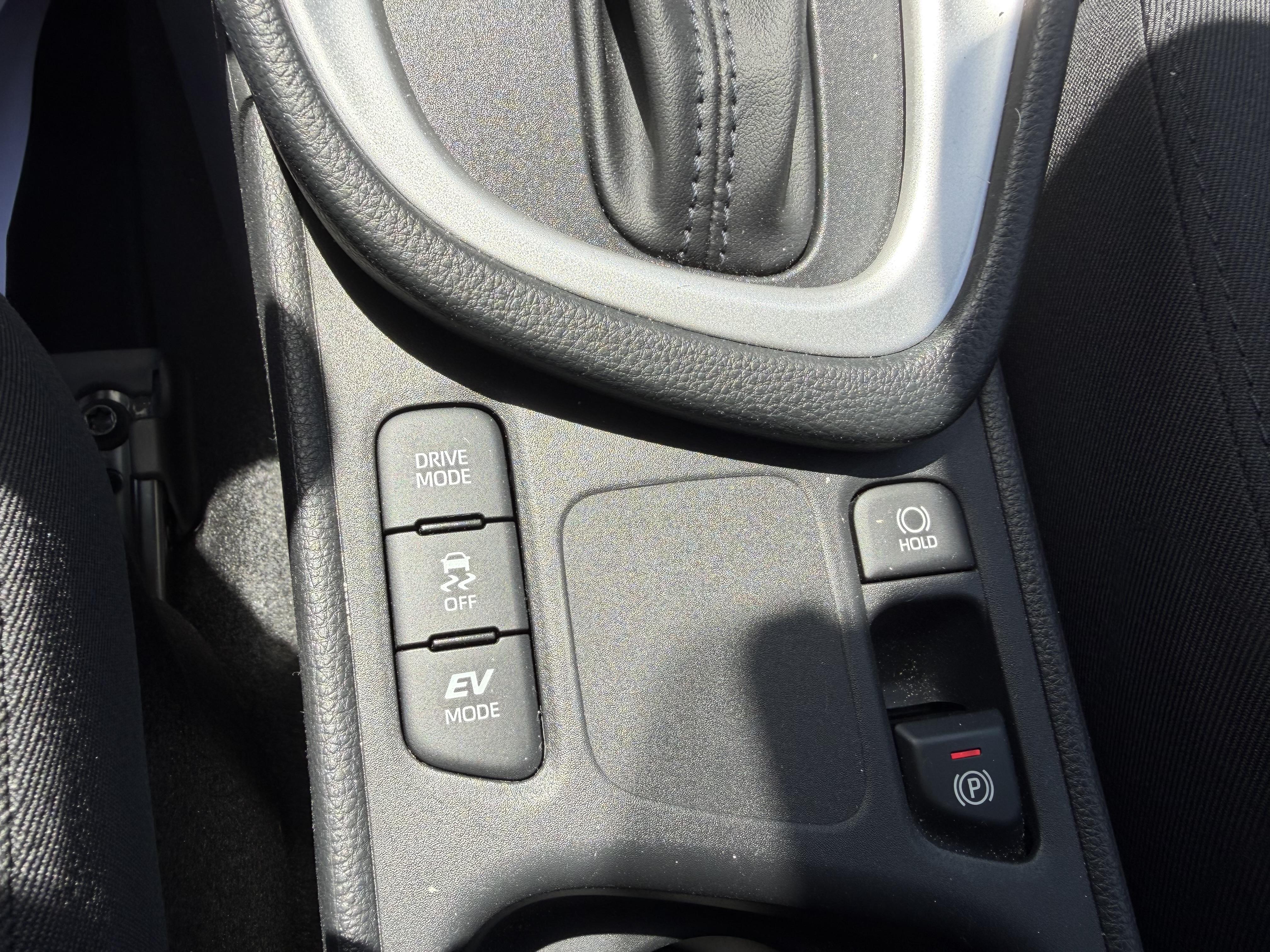 MAZDA Mazda2 Hybrid 1.5L CVT 116 ch Centre-Line - Véhicule Occasion Océane Auto