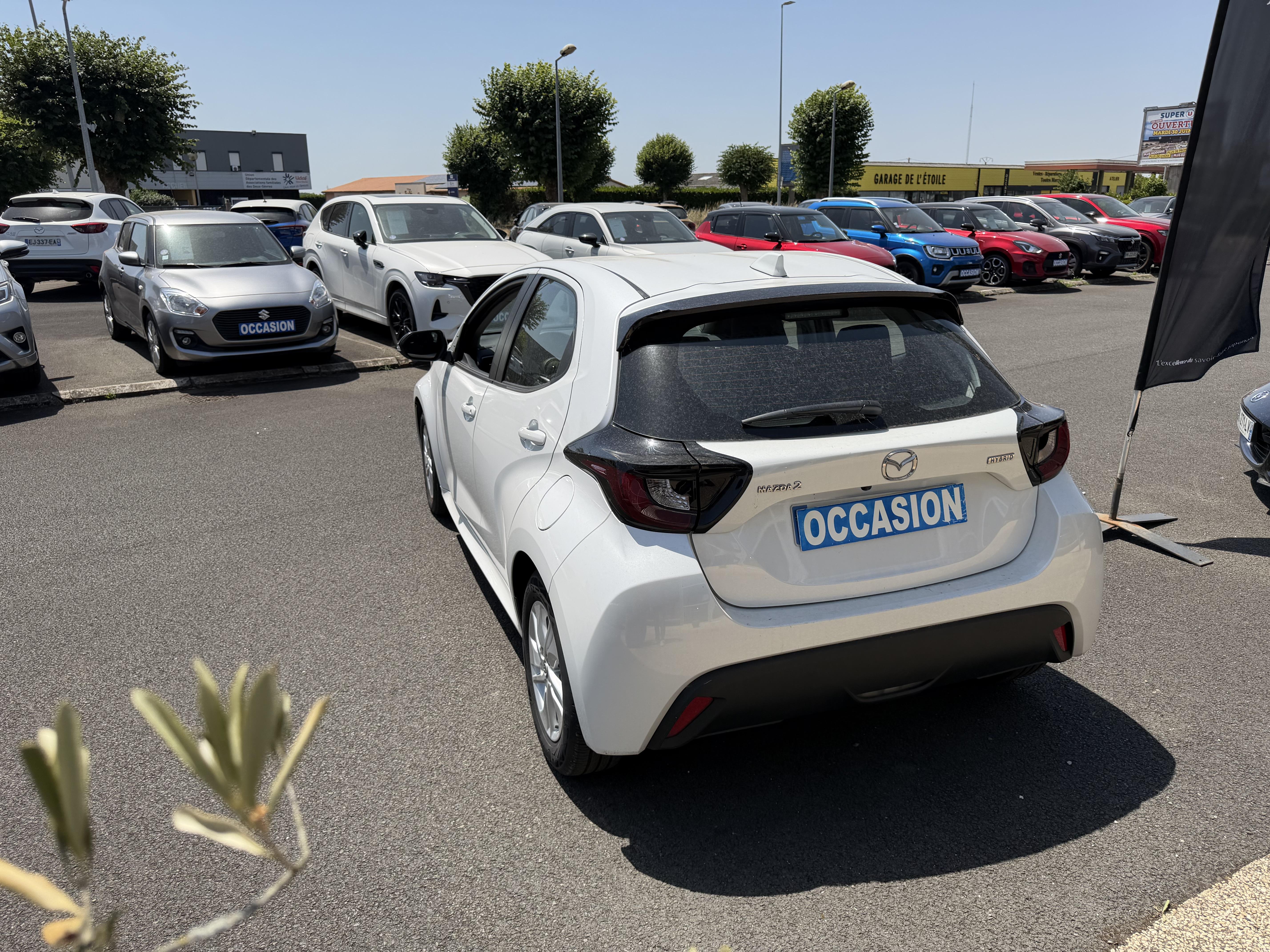 MAZDA Mazda2 Hybrid 1.5L CVT 116 ch Centre-Line - Véhicule Occasion Océane Auto