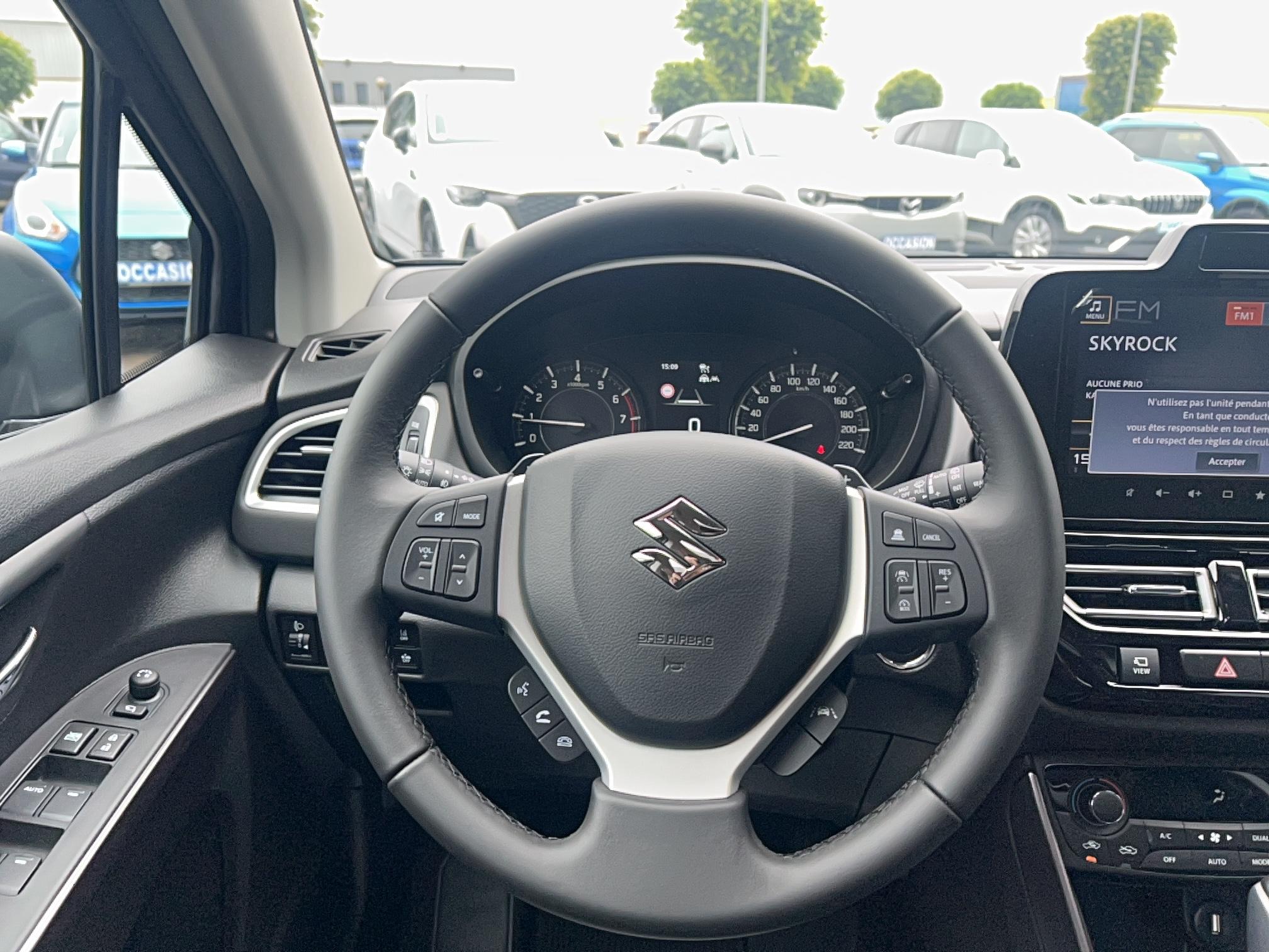 SUZUKI S-Cross 1.4 Boosterjet Hybrid Auto Style - Véhicule Occasion - Océane Auto SUZUKI S-Cross 1.4 Boosterjet Hybrid Auto Style - Véhicule Occasion Océane Auto