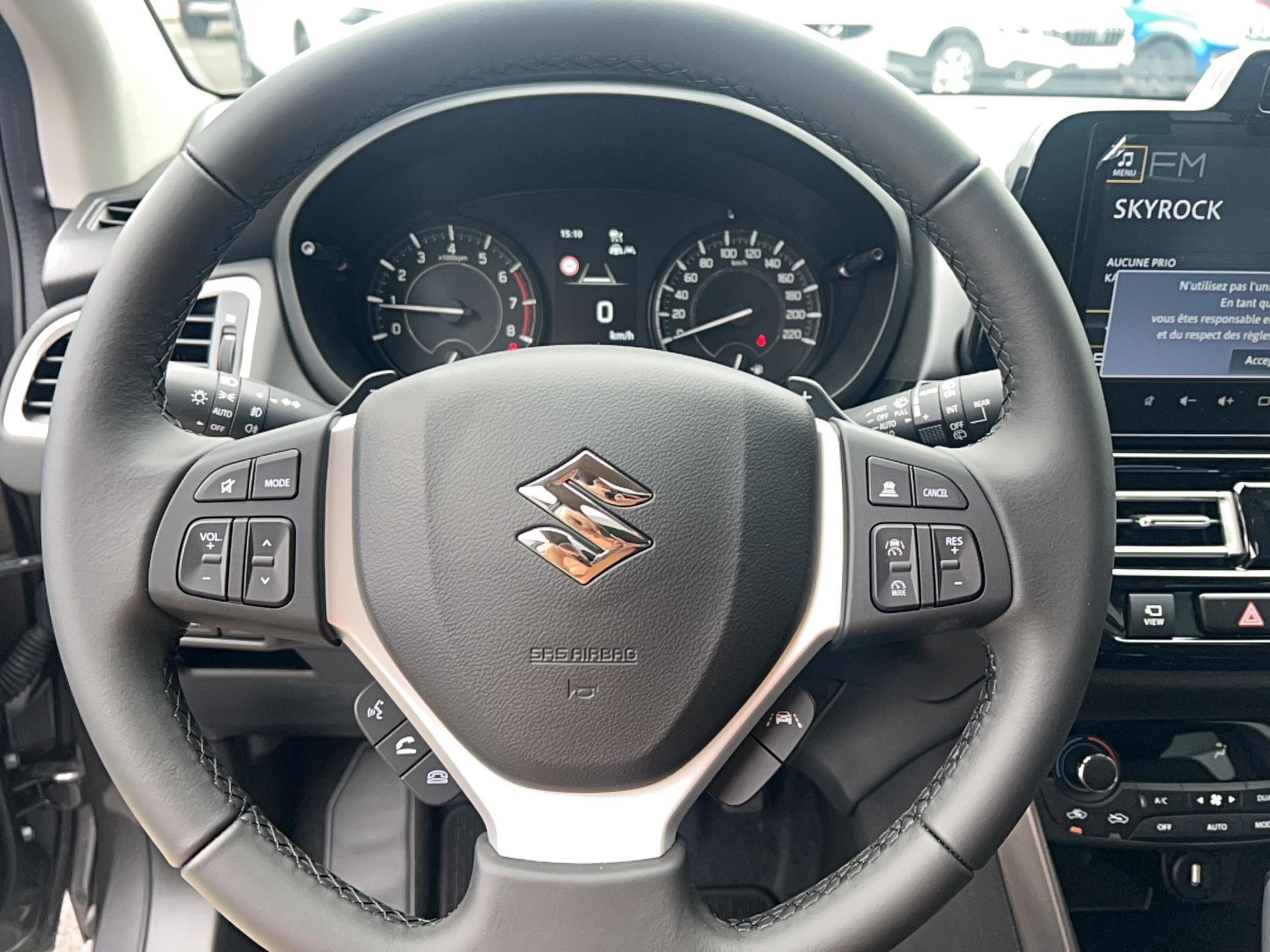SUZUKI S-Cross 1.4 Boosterjet Hybrid Auto Style - Véhicule Occasion - Océane Auto SUZUKI S-Cross 1.4 Boosterjet Hybrid Auto Style - Véhicule Occasion Océane Auto