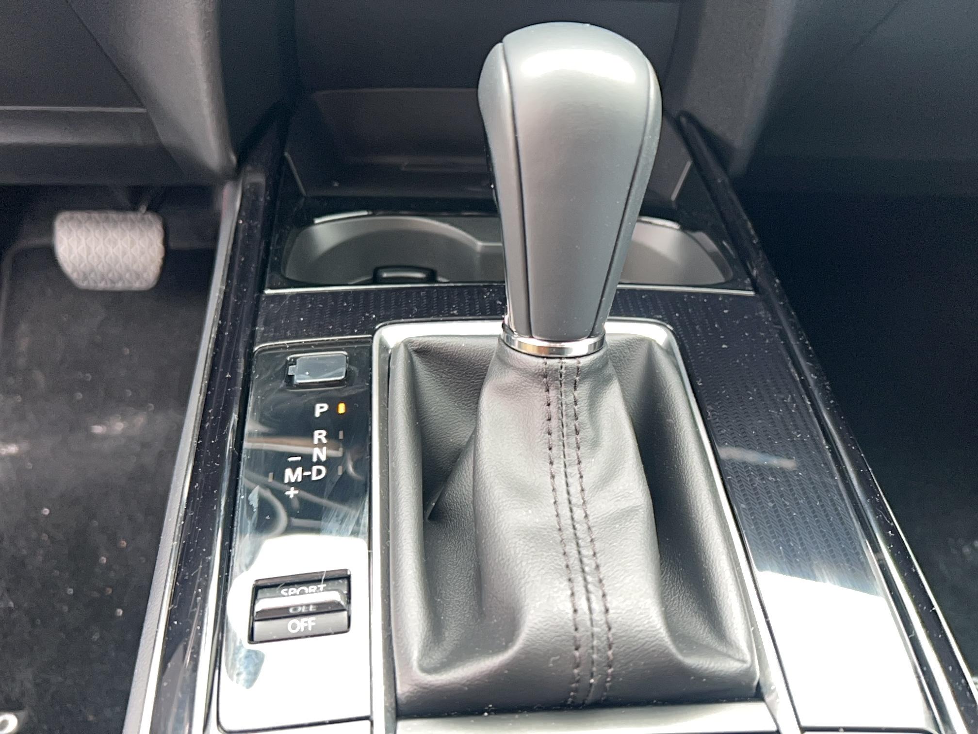 MAZDA CX-30 2.0L e-SKYACTIV X M Hybrid 186 ch 4x2 BVA6 Homura - Véhicule Occasion - Océane Auto MAZDA CX-30 2.0L e-SKYACTIV X M Hybrid 186 ch 4x2 BVA6 Homura - Véhicule Occasion Océane Auto