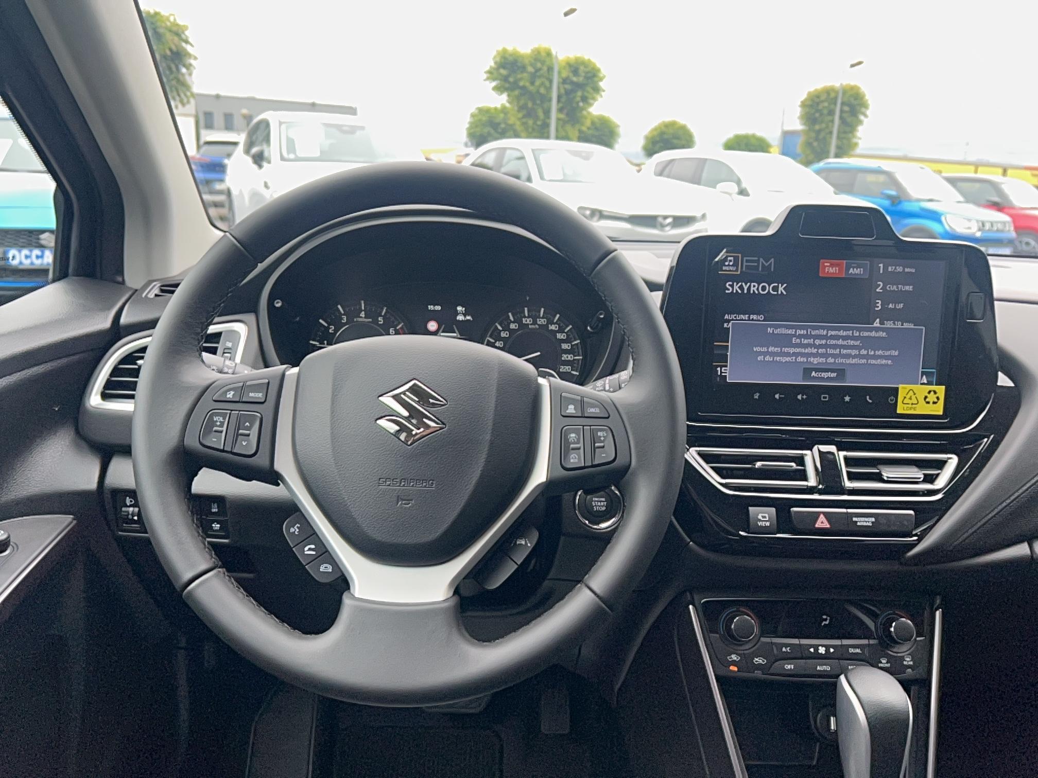 SUZUKI S-Cross 1.4 Boosterjet Hybrid Auto Style - Véhicule Occasion - Océane Auto SUZUKI S-Cross 1.4 Boosterjet Hybrid Auto Style - Véhicule Occasion Océane Auto