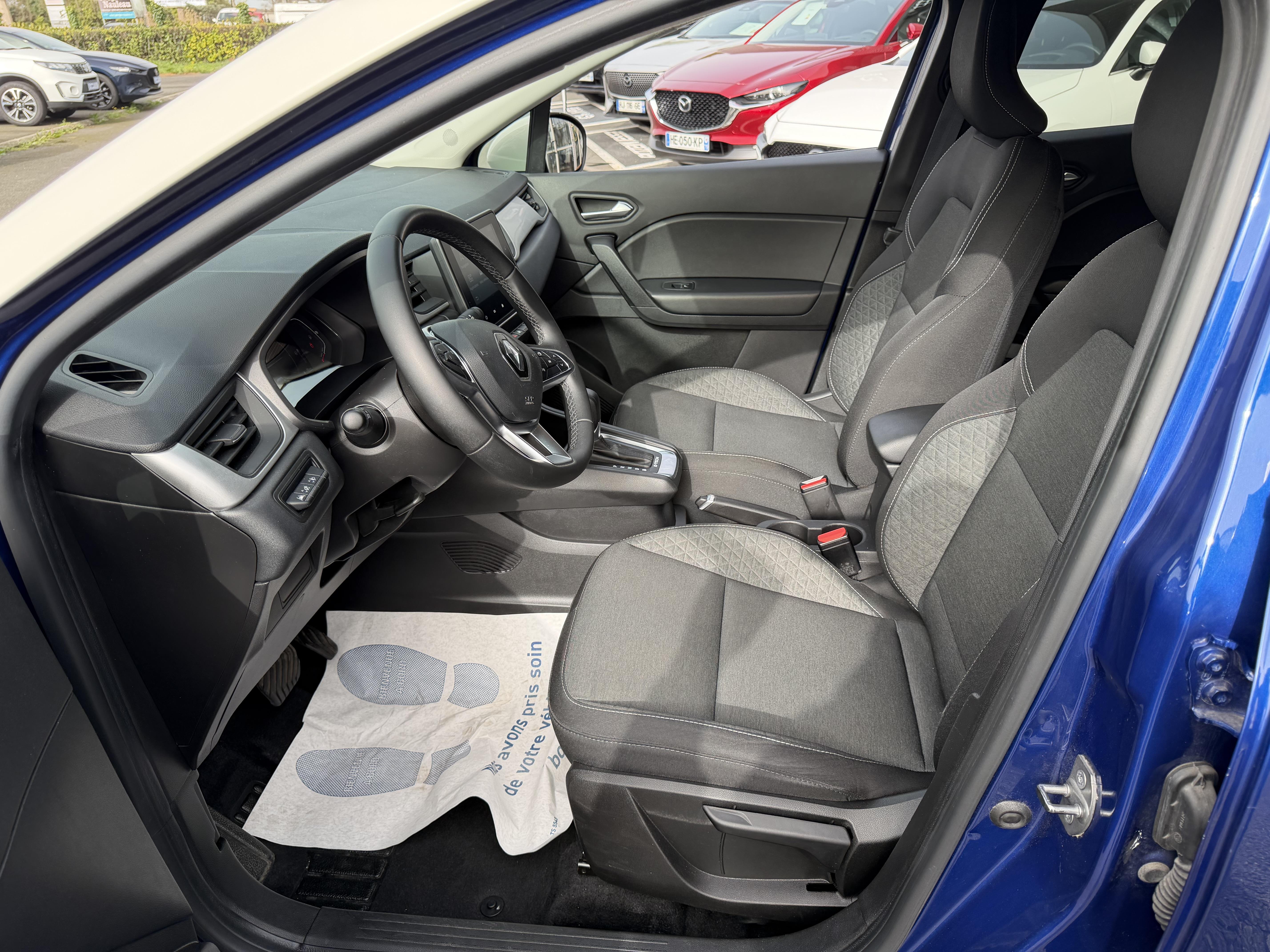 RENAULT Captur E-Tech hybride 145 Evolution - Véhicule Occasion - Océane Auto RENAULT Captur E-Tech hybride 145 Evolution - Véhicule Occasion Océane Auto
