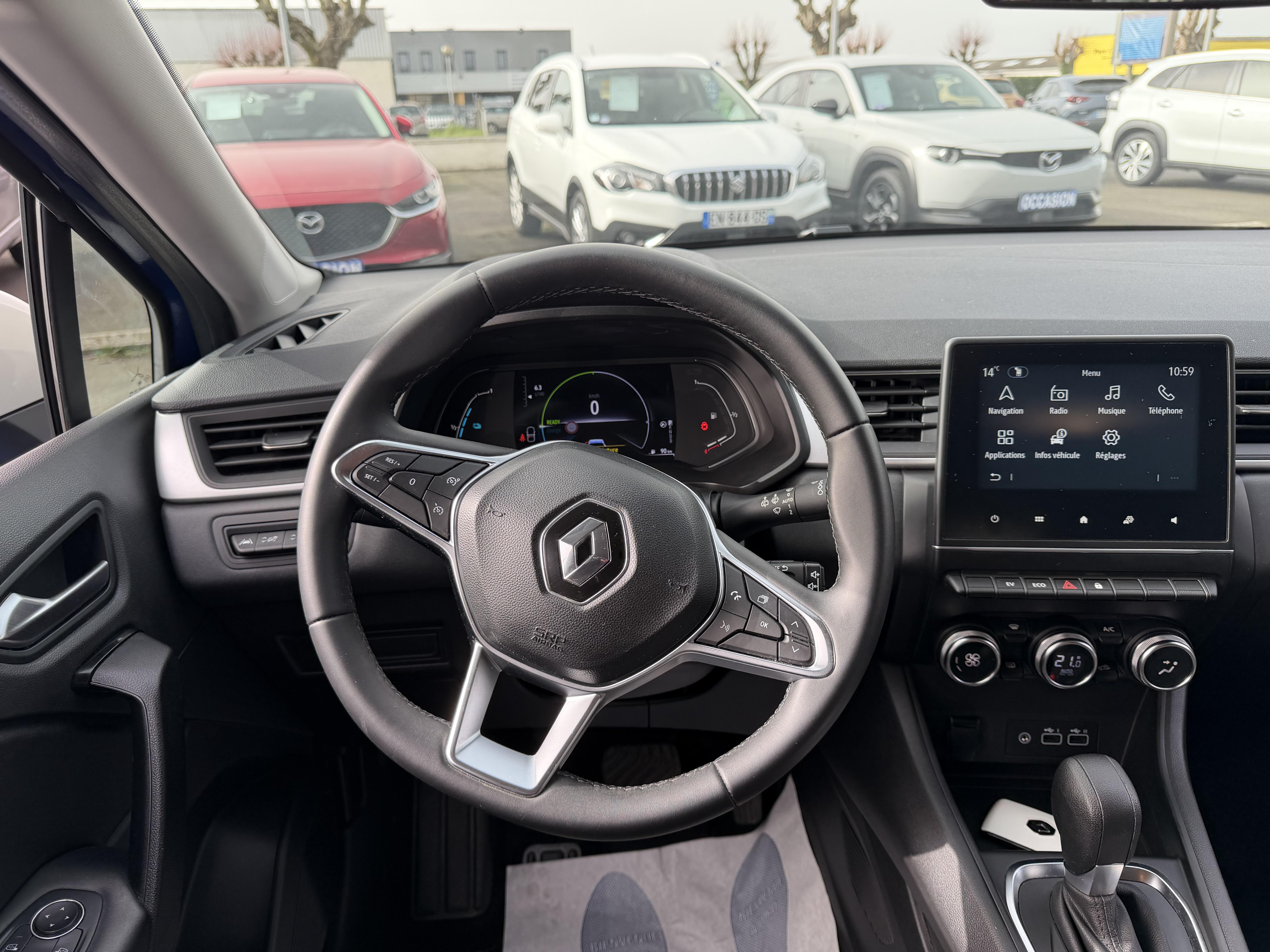 RENAULT Captur E-Tech hybride 145 Evolution - Véhicule Occasion - Océane Auto RENAULT Captur E-Tech hybride 145 Evolution - Véhicule Occasion Océane Auto