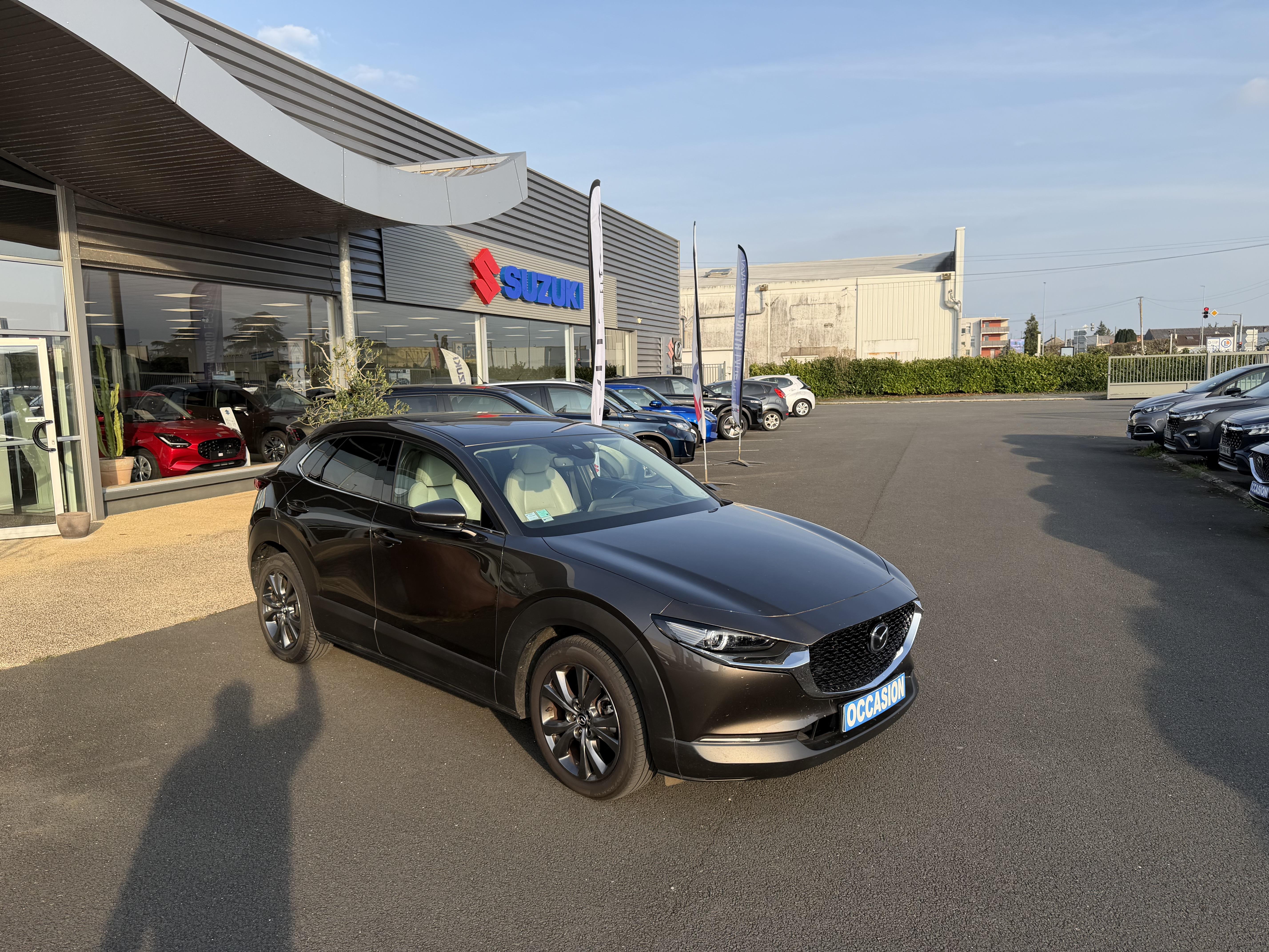 MAZDA CX-30 2.0L SKYACTIV-X M Hybrid 180 ch 4x4 BVA6 Exclusive - Véhicule Occasion - Océane Auto MAZDA CX-30 2.0L SKYACTIV-X M Hybrid 180 ch 4x4 BVA6 Exclusive - Véhicule Occasion Océane Auto